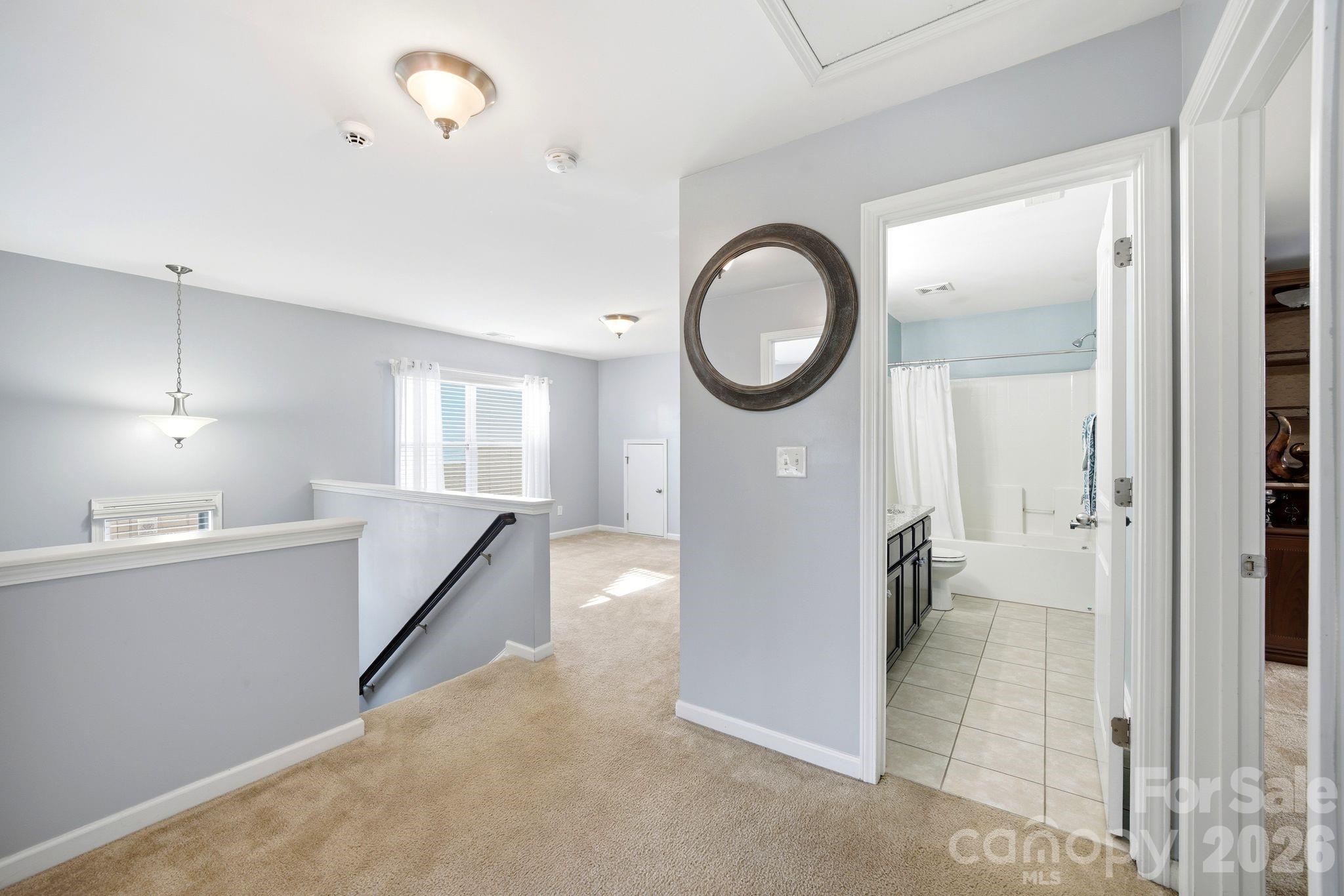 423 Knothole Lane — Charlotte
