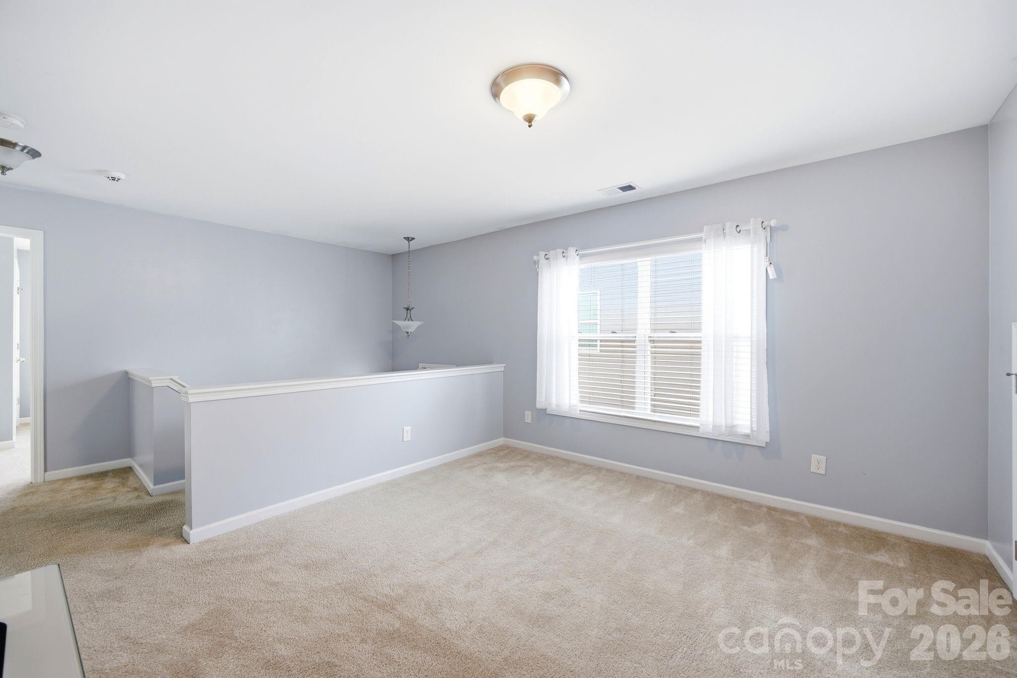 423 Knothole Lane — Charlotte