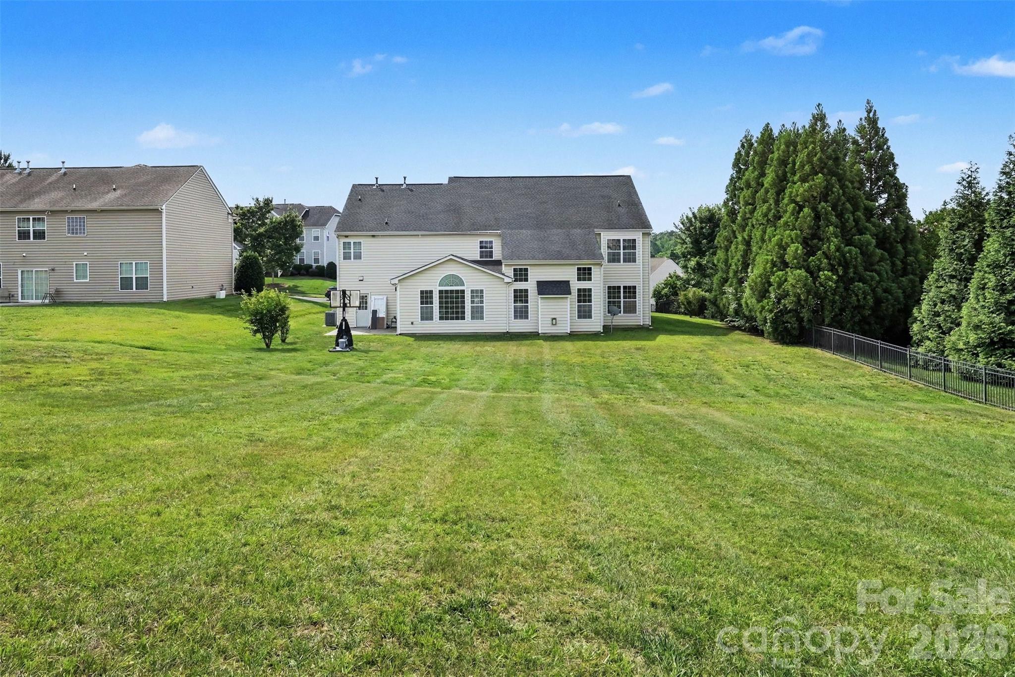 4396 Foxfield Court — Harrisburg