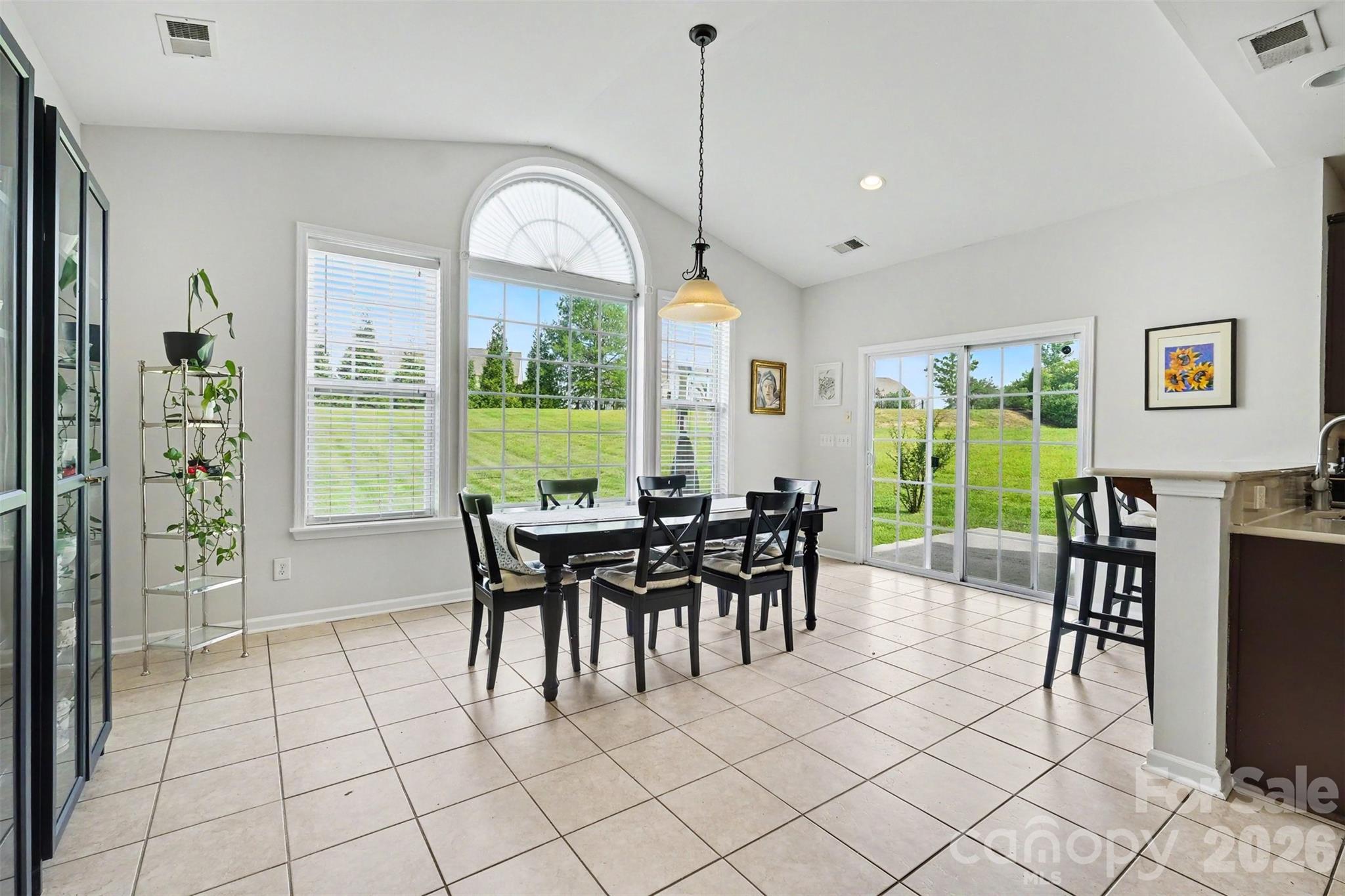 4396 Foxfield Court — Harrisburg