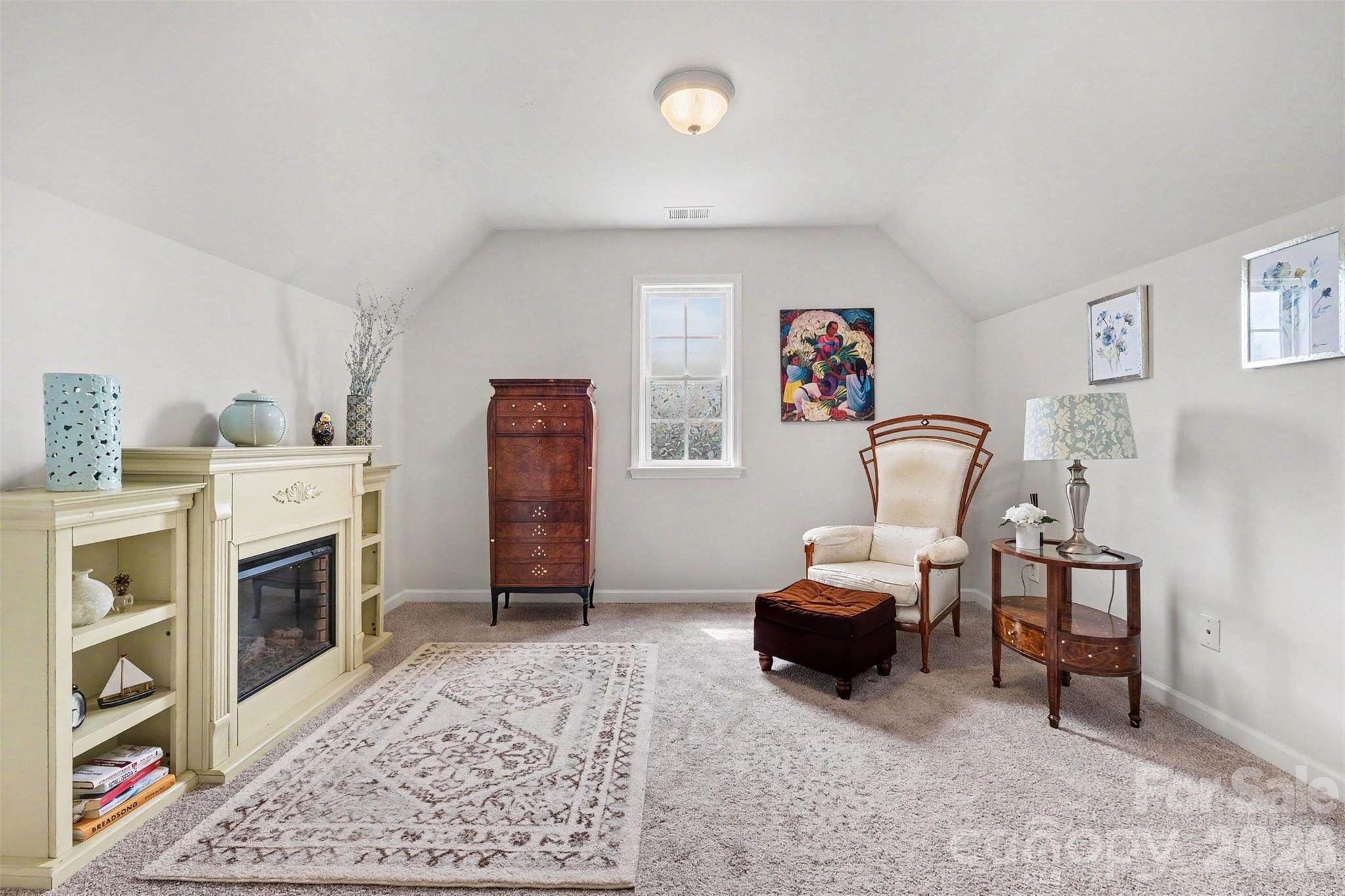 4396 Foxfield Court — Harrisburg