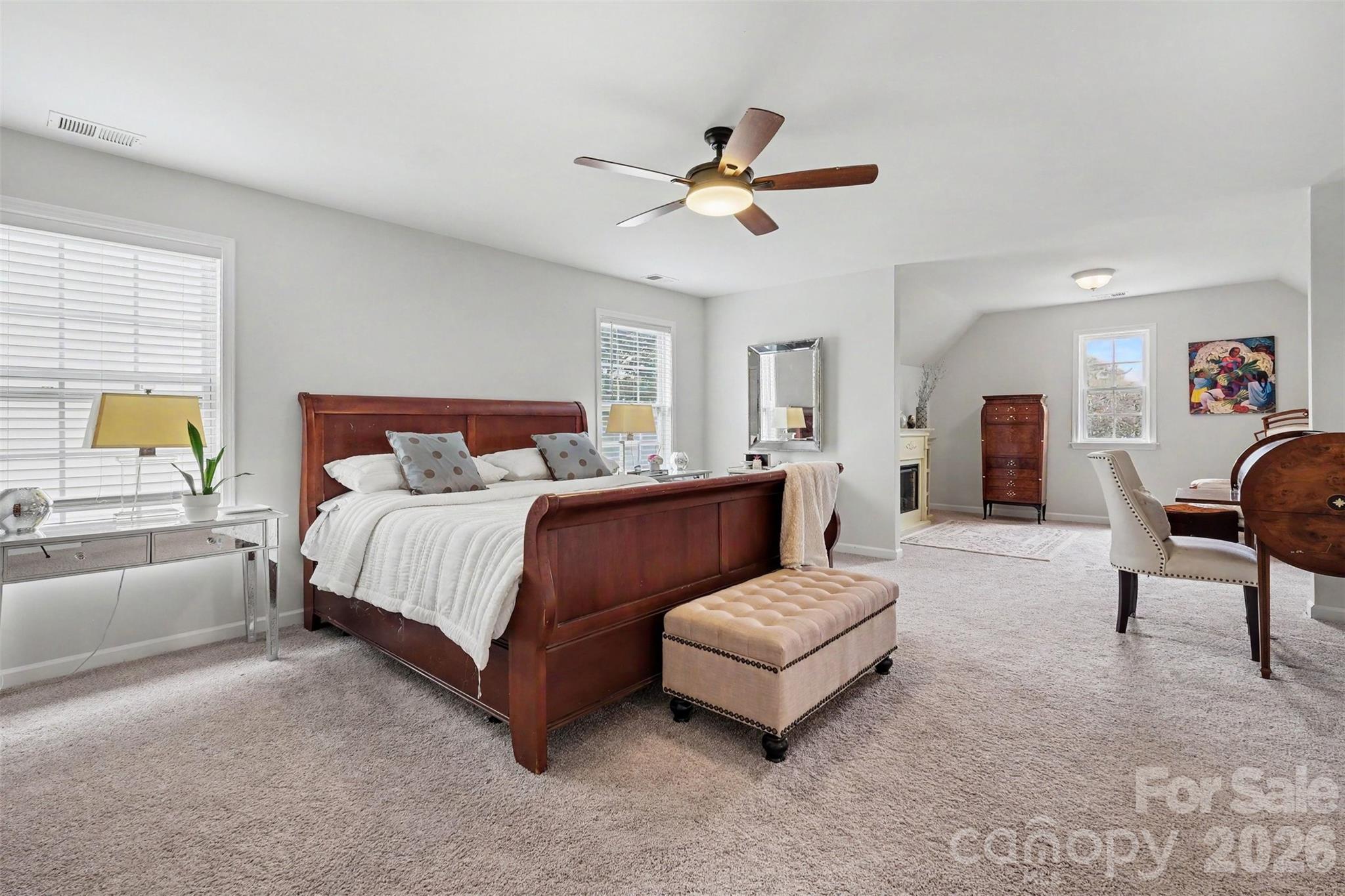 4396 Foxfield Court — Harrisburg