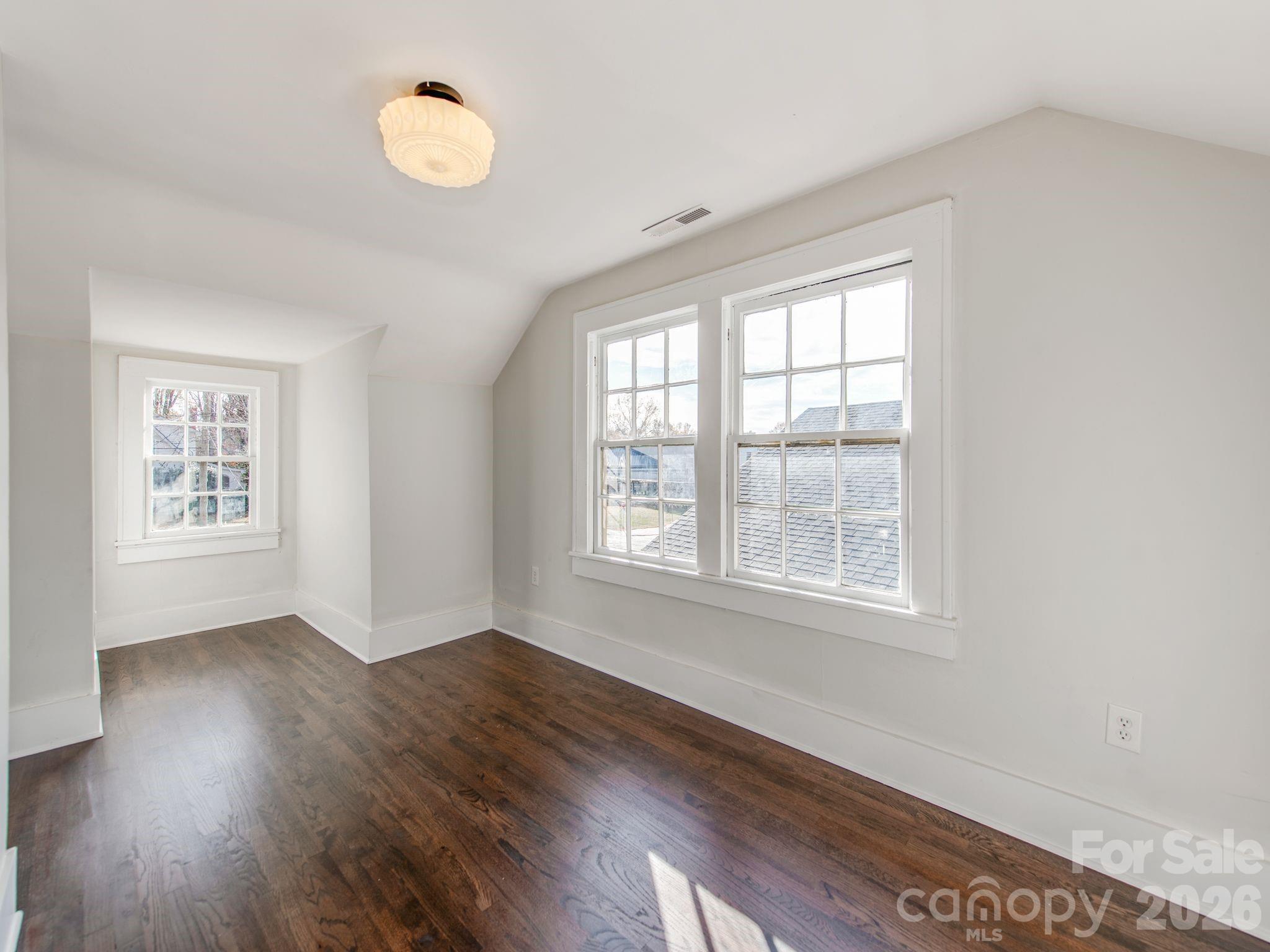 518 5th Avenue — Gastonia