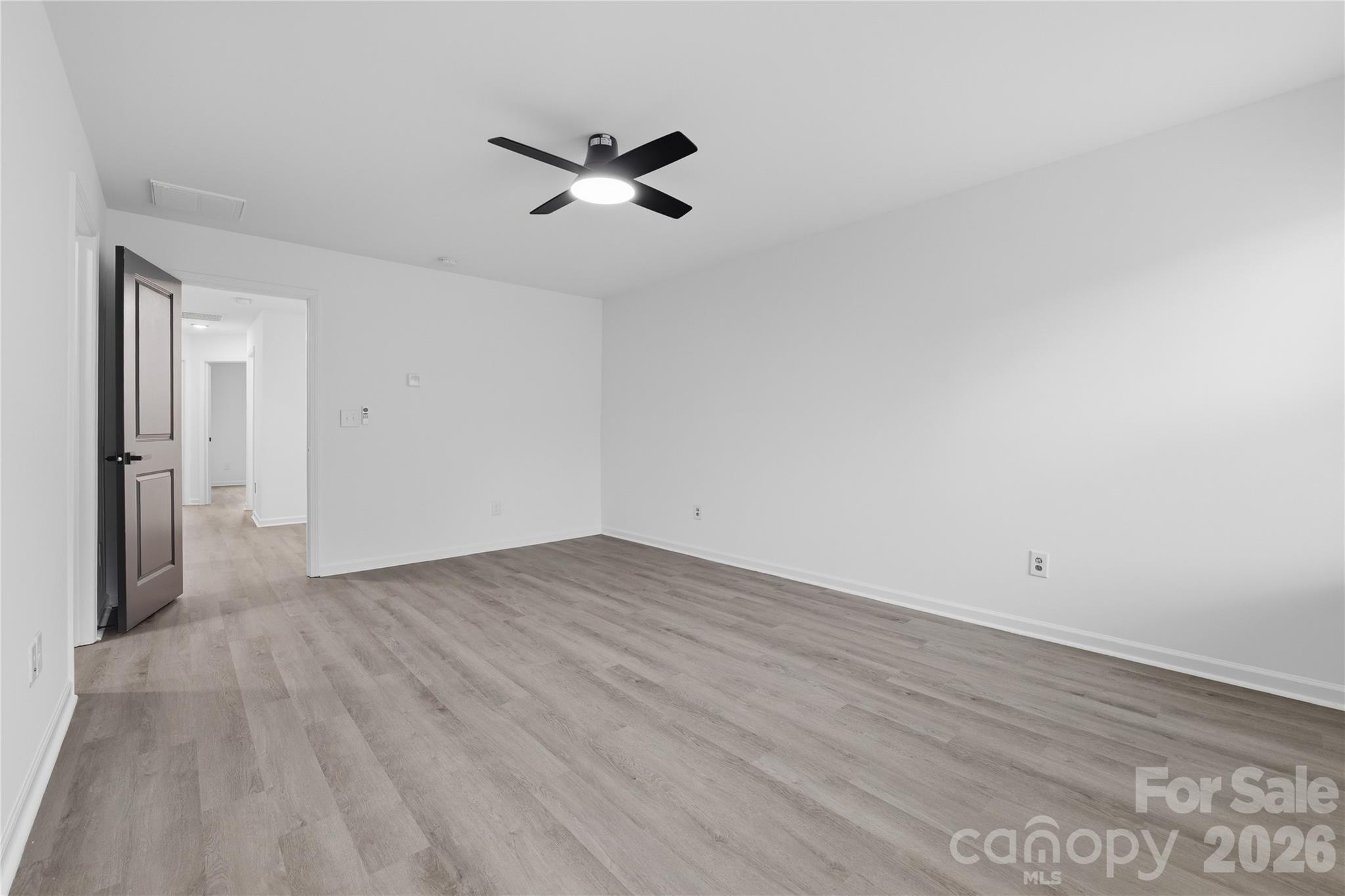 5531 Harris Cove Drive — Charlotte