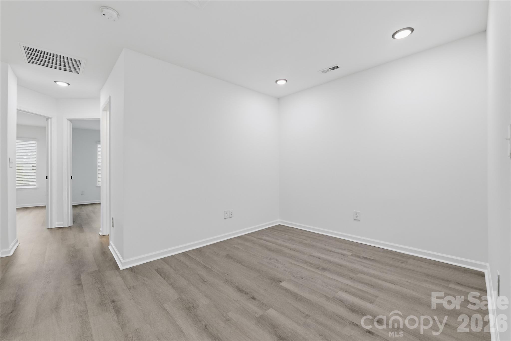 5531 Harris Cove Drive — Charlotte