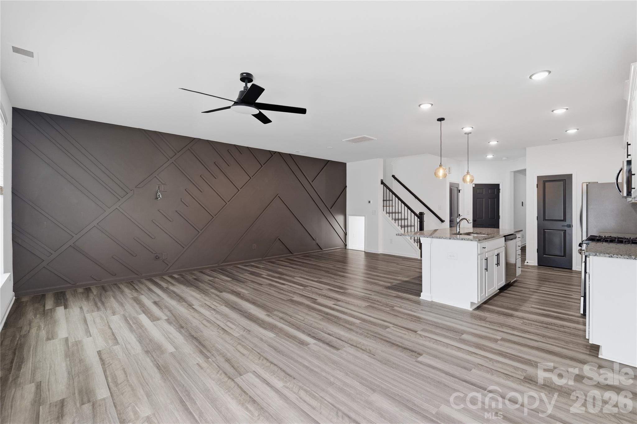 5531 Harris Cove Drive — Charlotte
