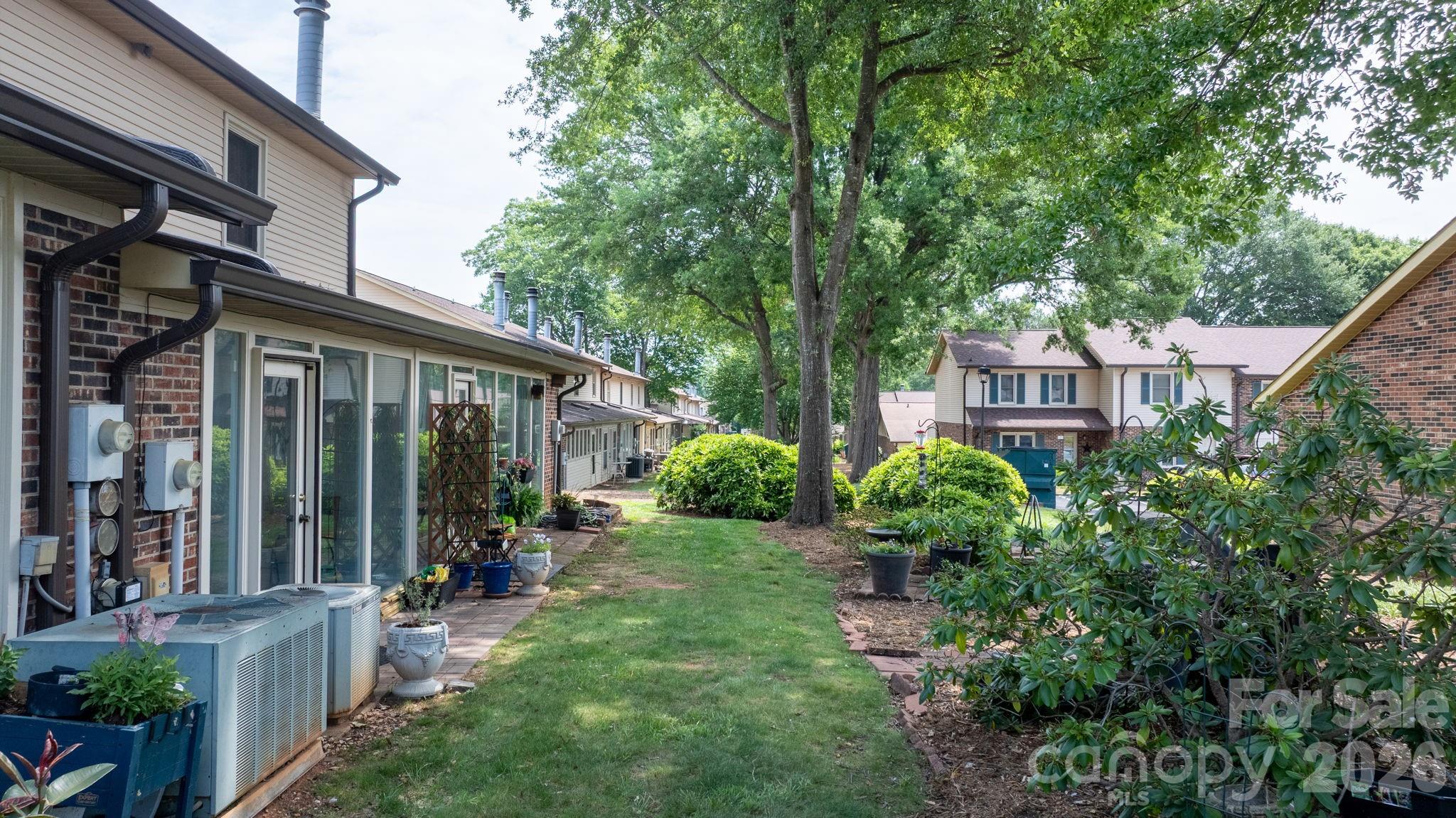 1330 5th Street NE #22 — Hickory