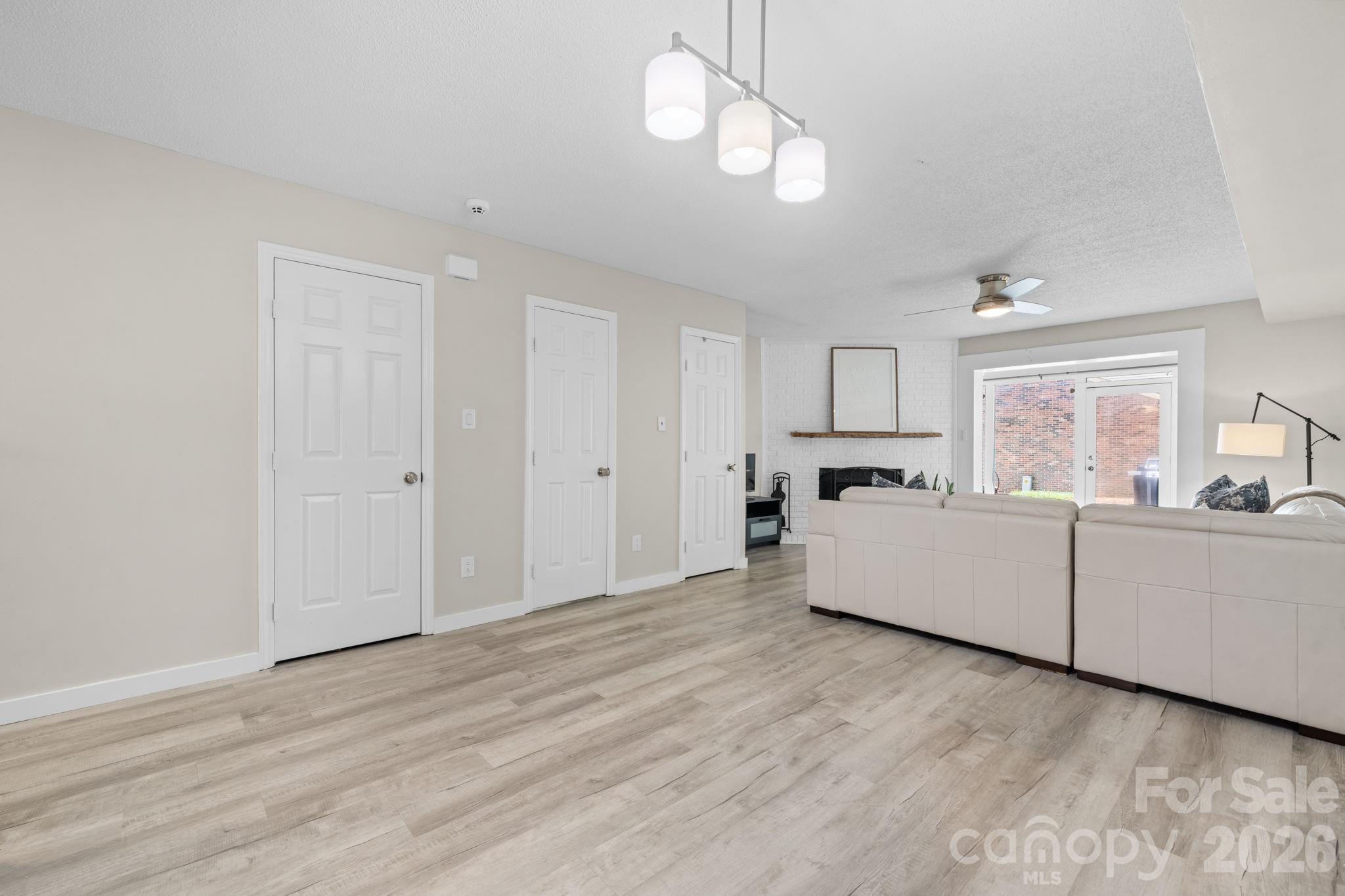1330 5th Street NE #22 — Hickory