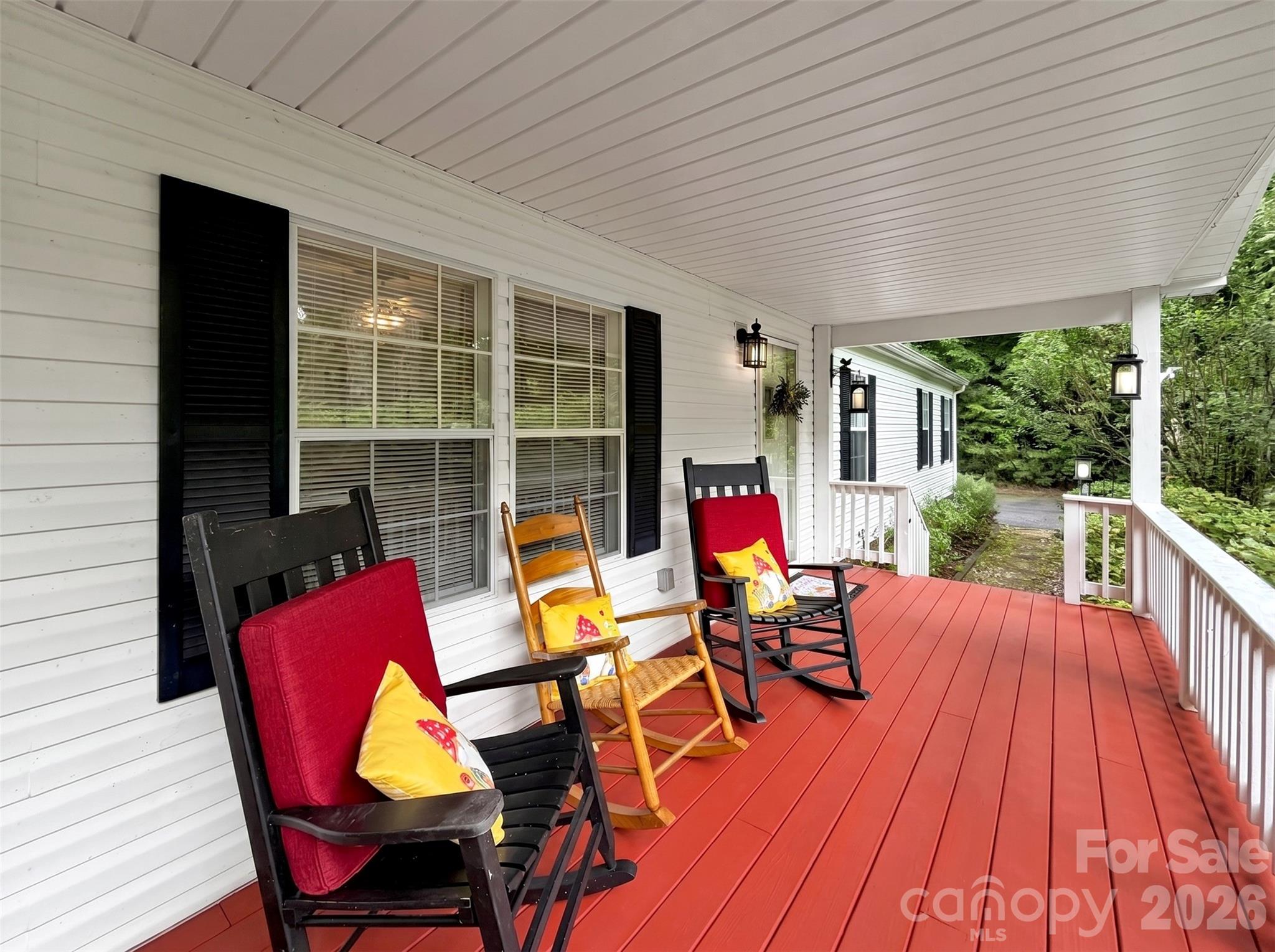 315 Oakstone Drive — Waynesville