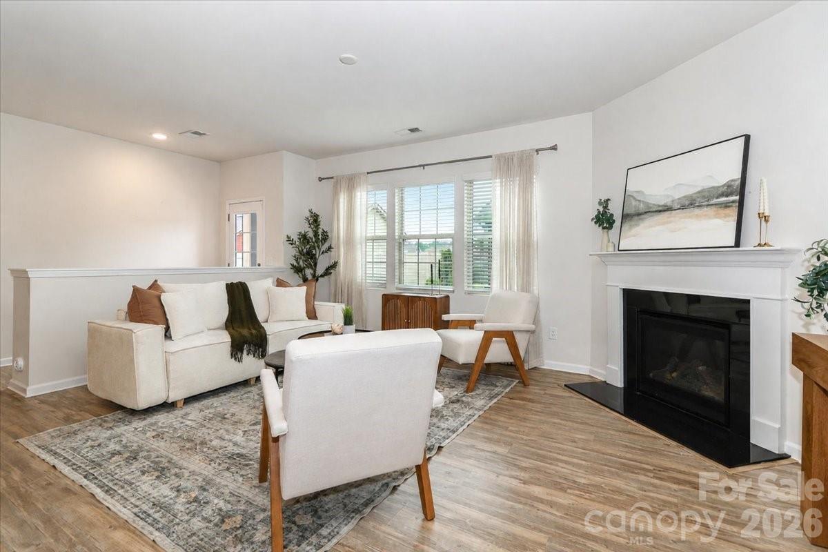 11320 Westbranch Parkway — Davidson