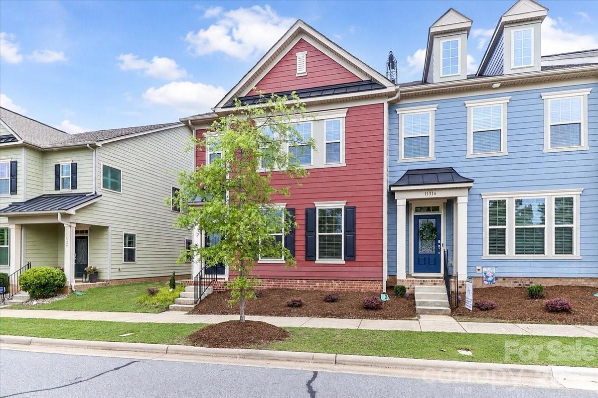 11320 Westbranch Parkway — Davidson