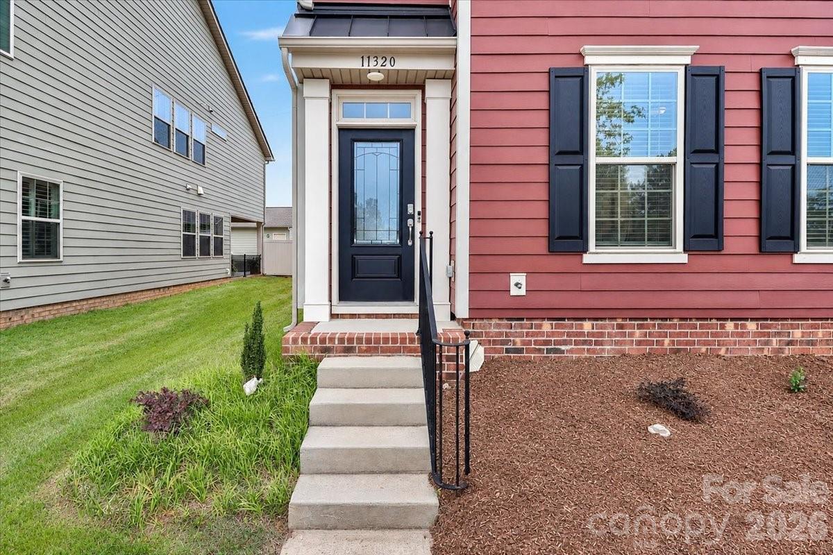 11320 Westbranch Parkway — Davidson