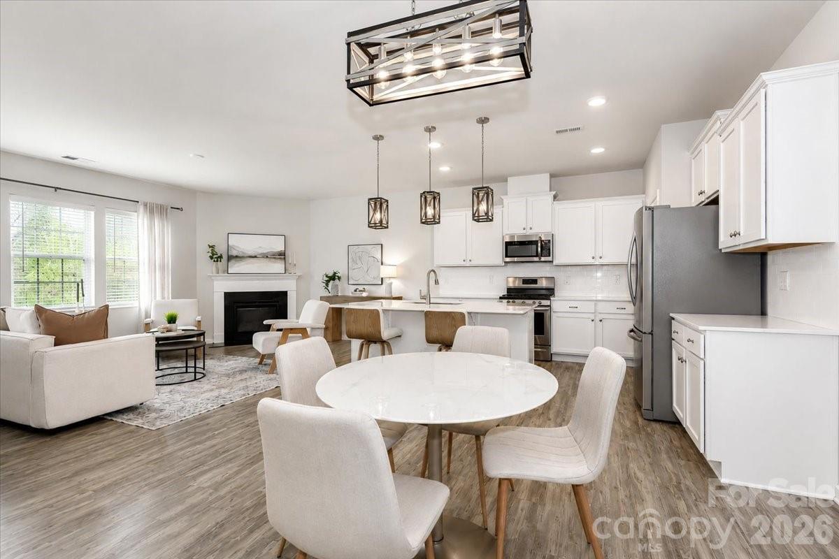 11320 Westbranch Parkway — Davidson