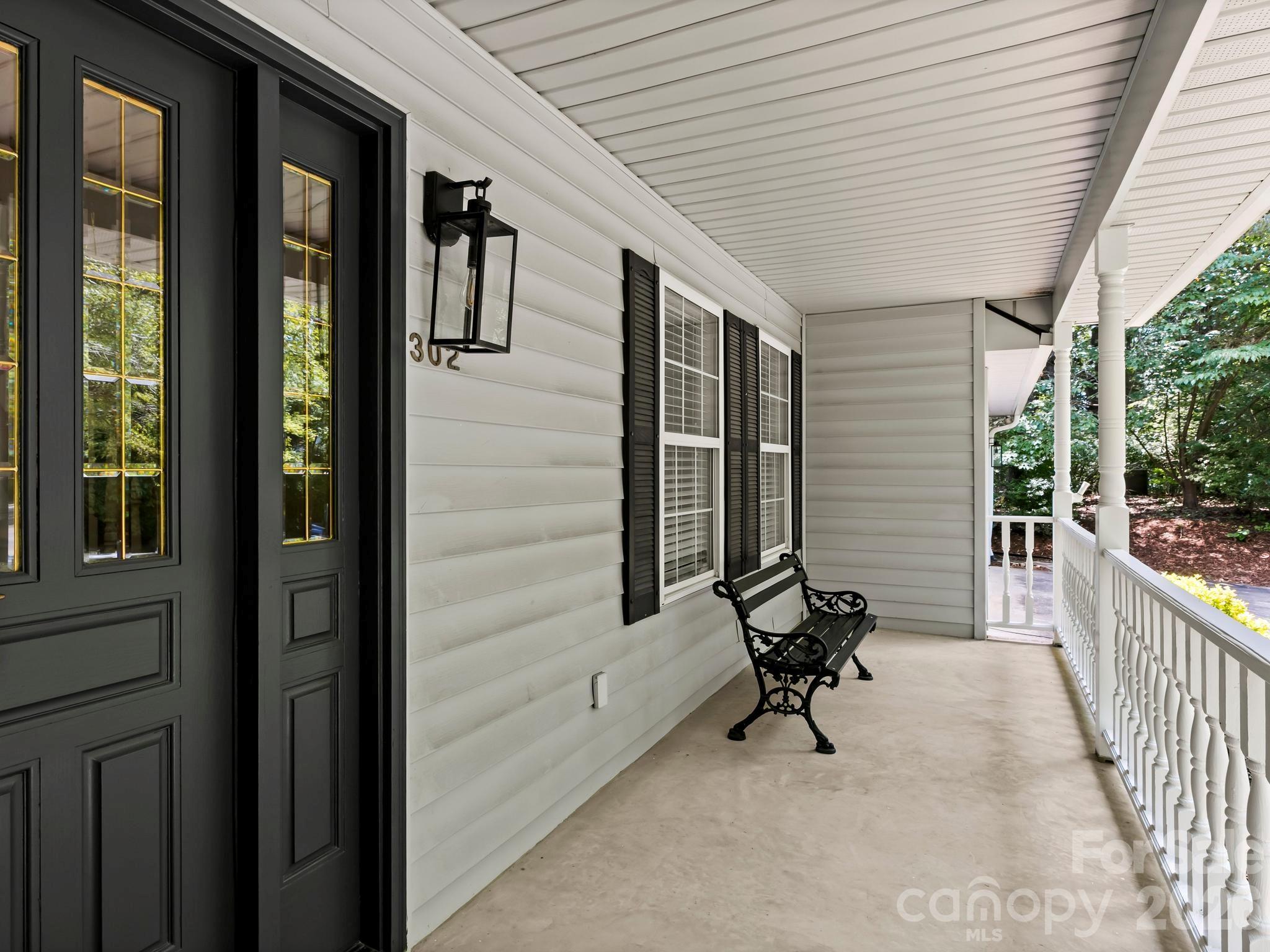 302 Shadecrest Lane — Mills River