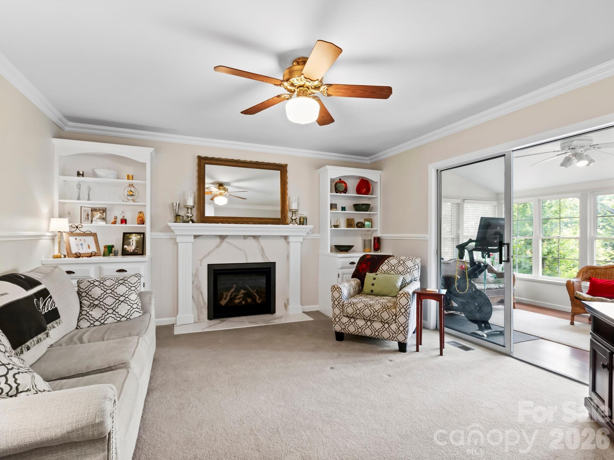 302 Shadecrest Lane — Mills River