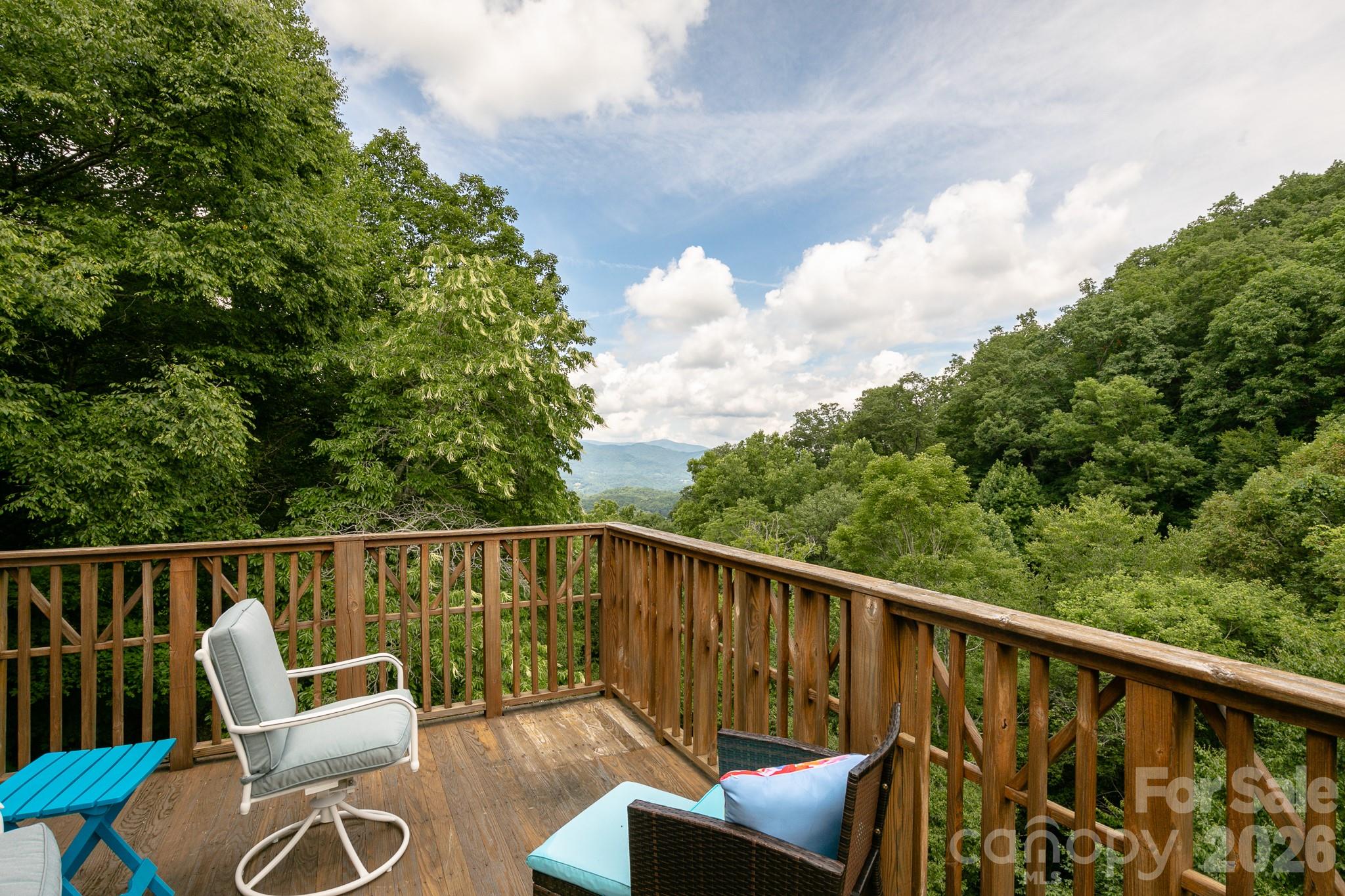 222 Creekside Way #D/301 — Burnsville