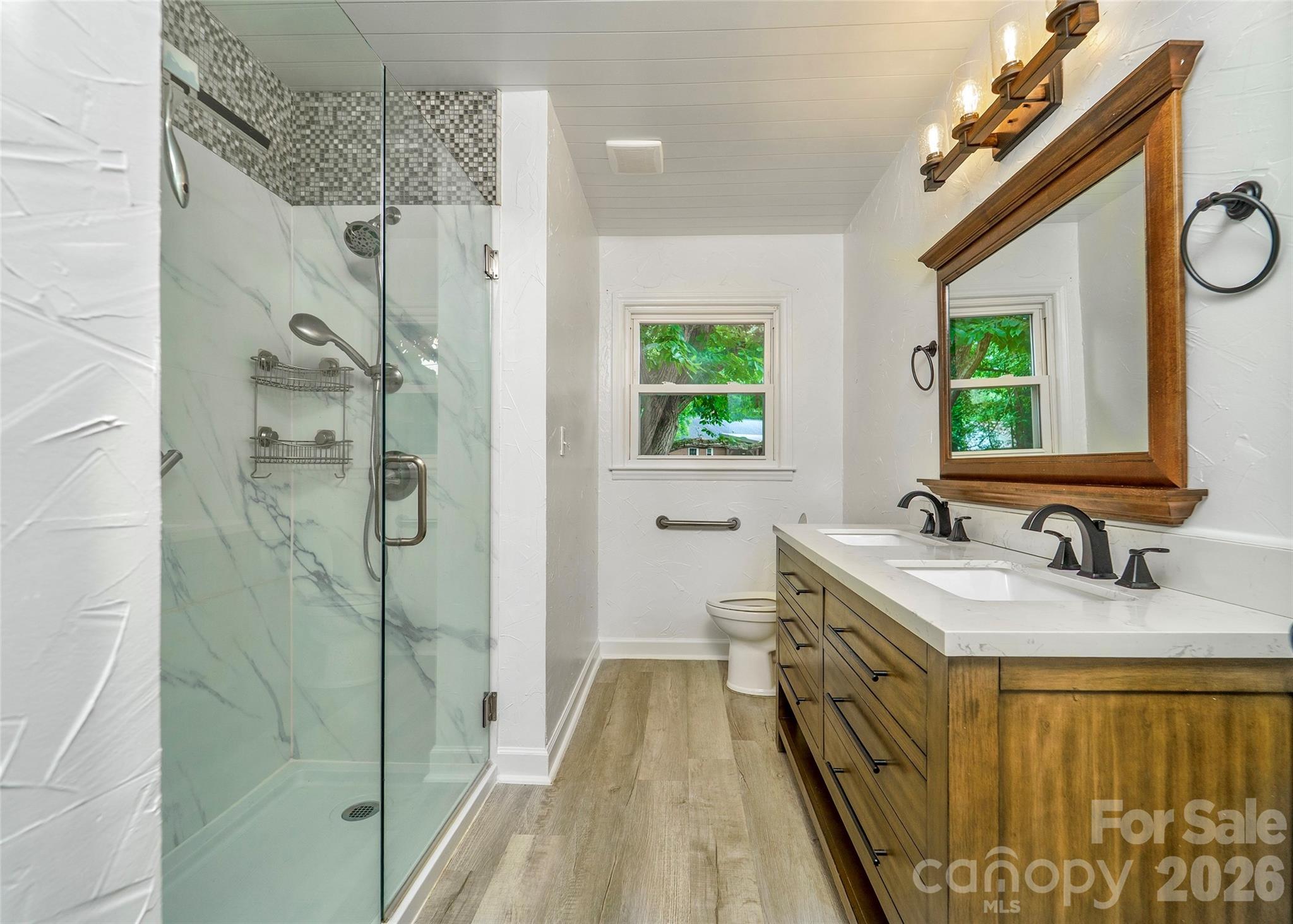 1025 S Magnolia Street — Mooresville