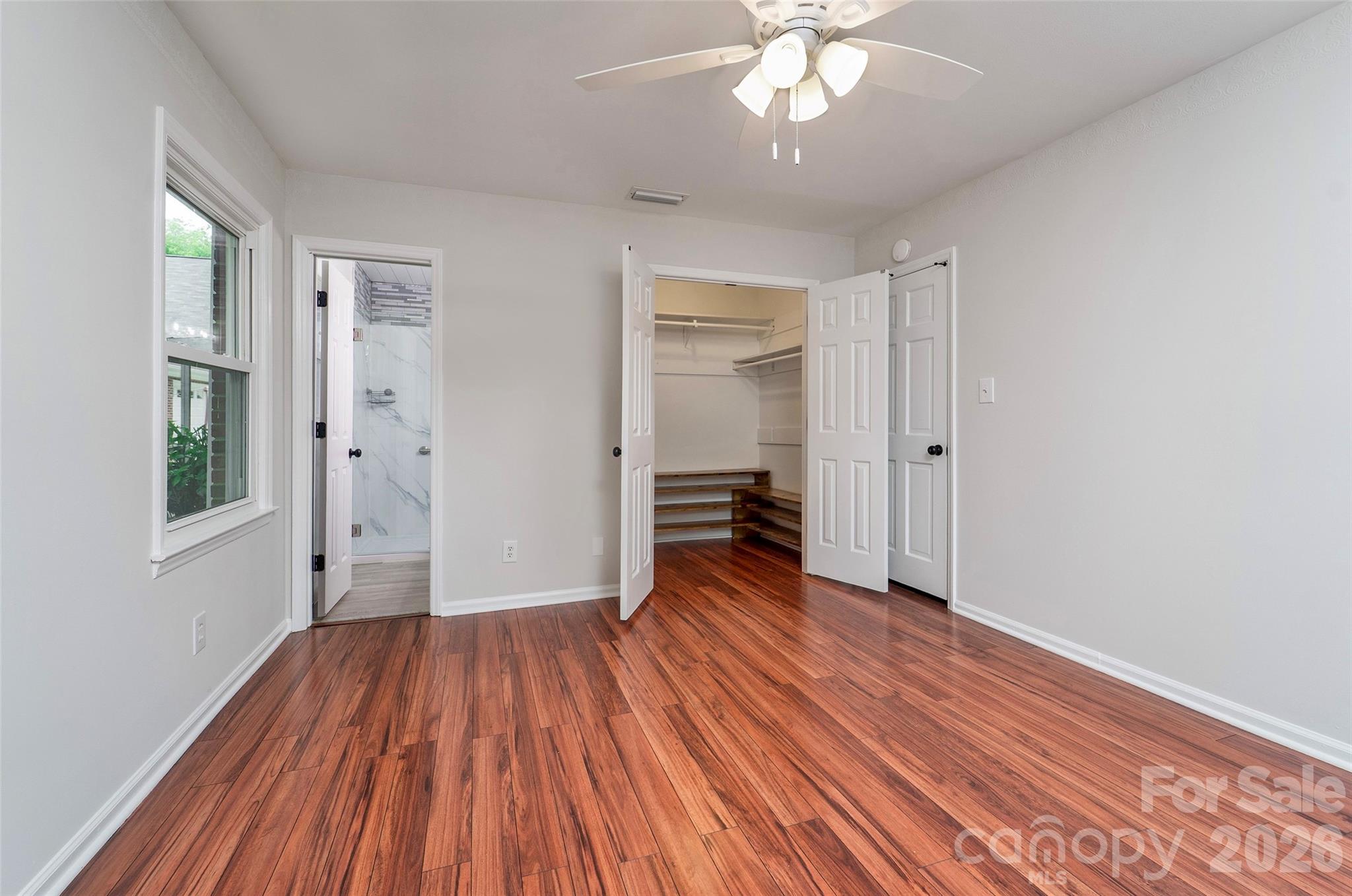 1025 S Magnolia Street — Mooresville