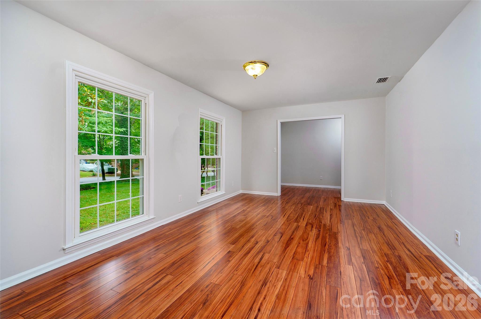 1025 S Magnolia Street — Mooresville