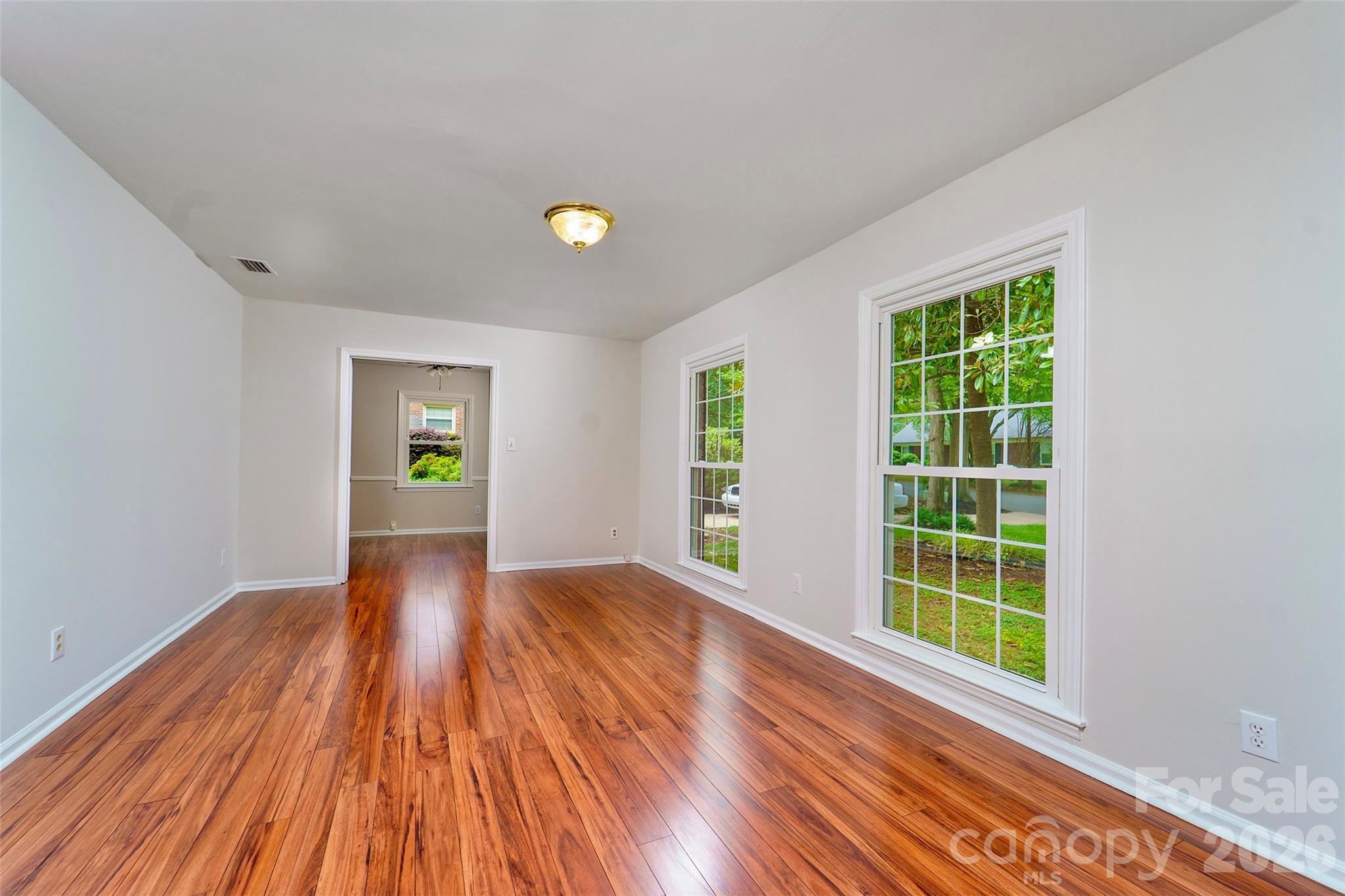 1025 S Magnolia Street — Mooresville