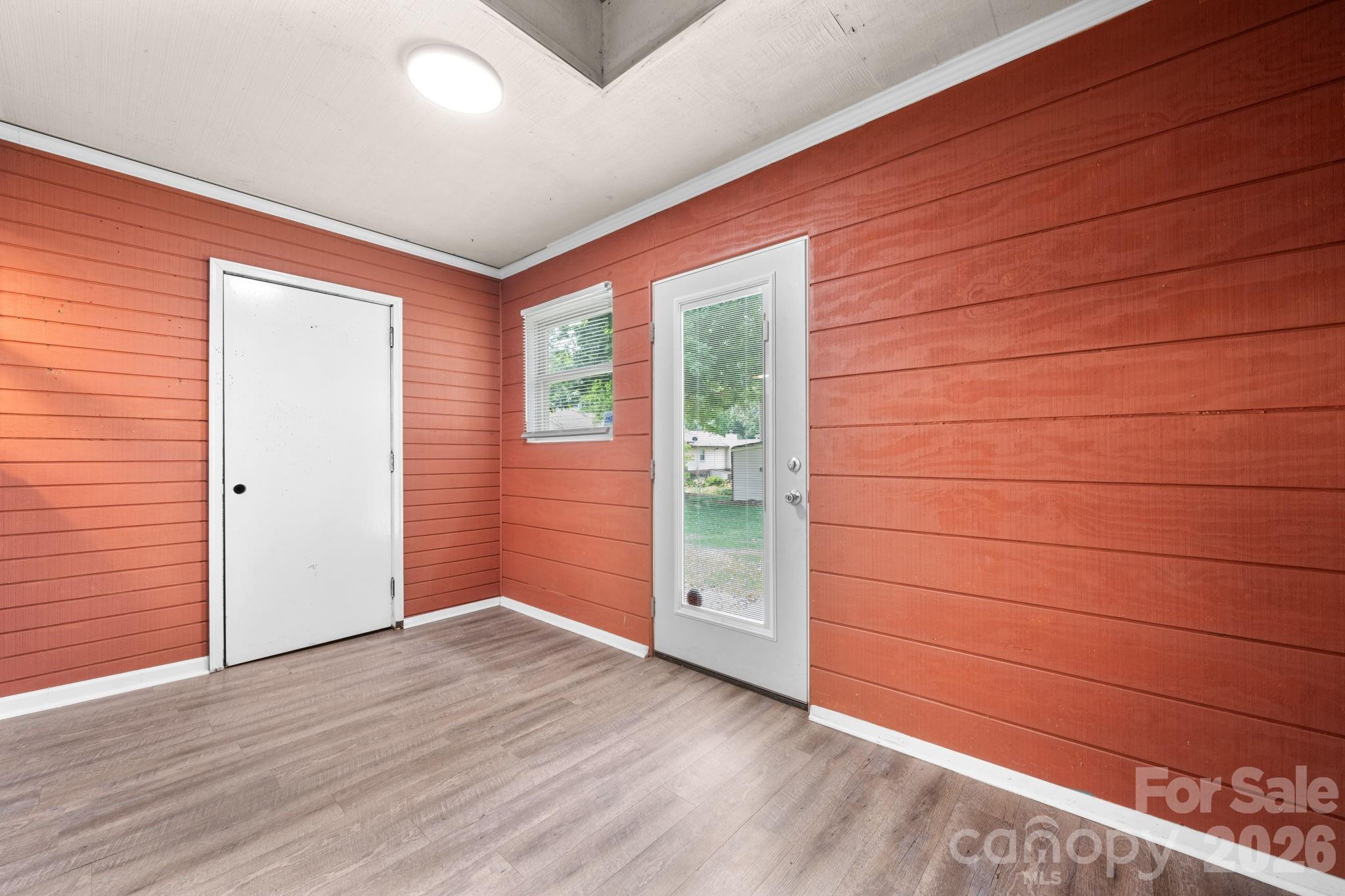 1330 5th Street NE #64 — Hickory