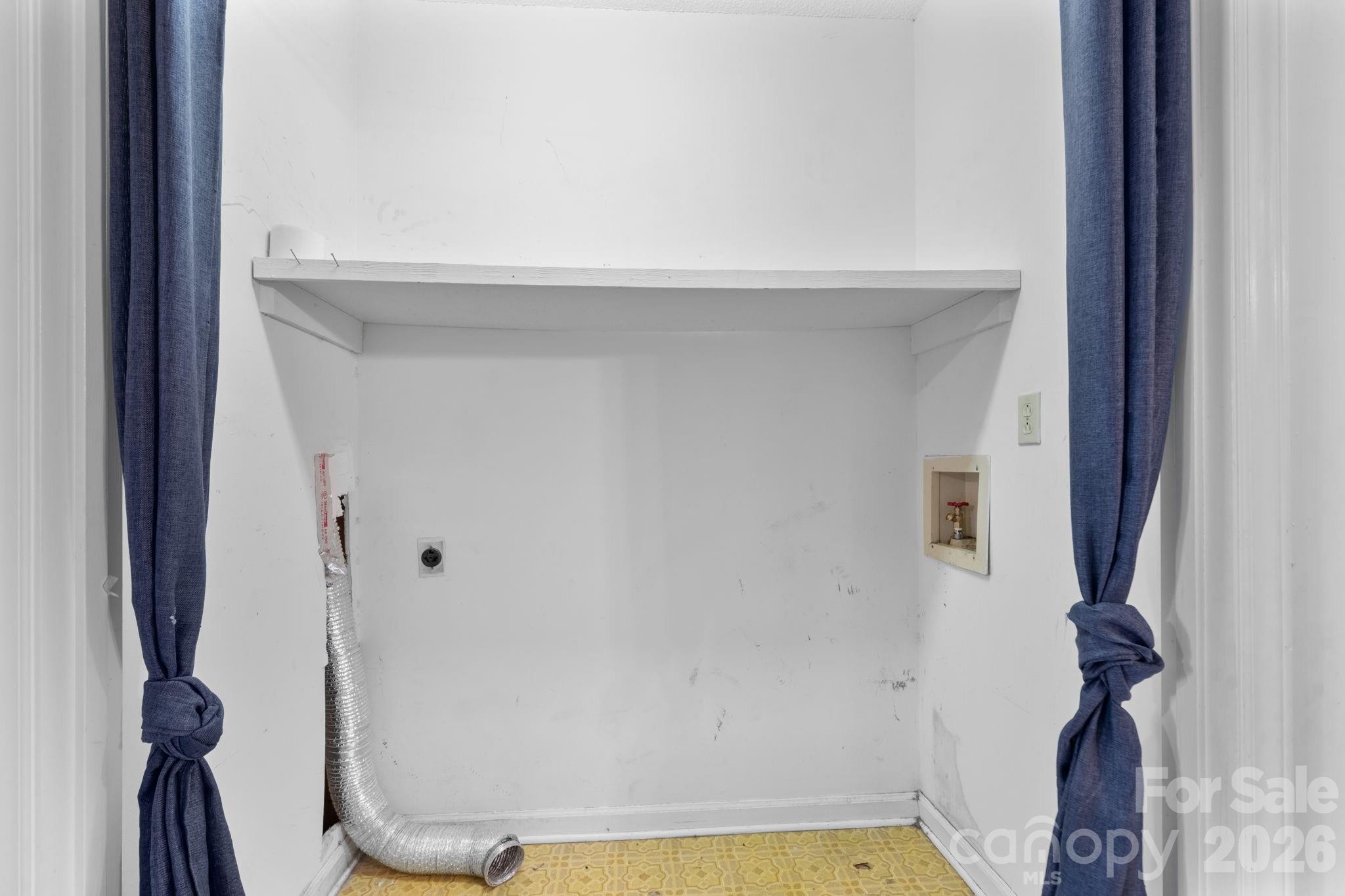 1330 5th Street NE #64 — Hickory