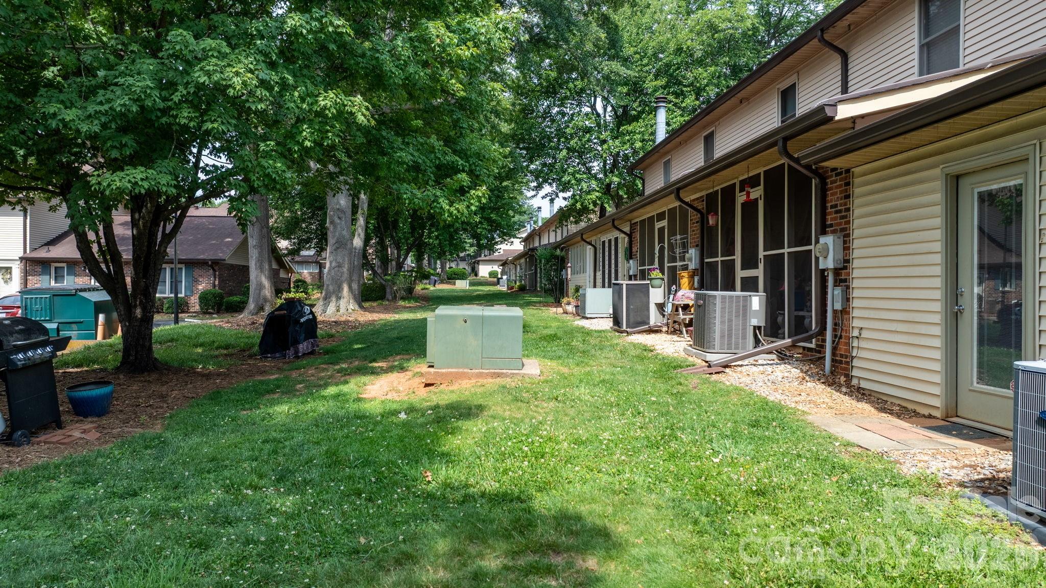 1330 5th Street NE #64 — Hickory