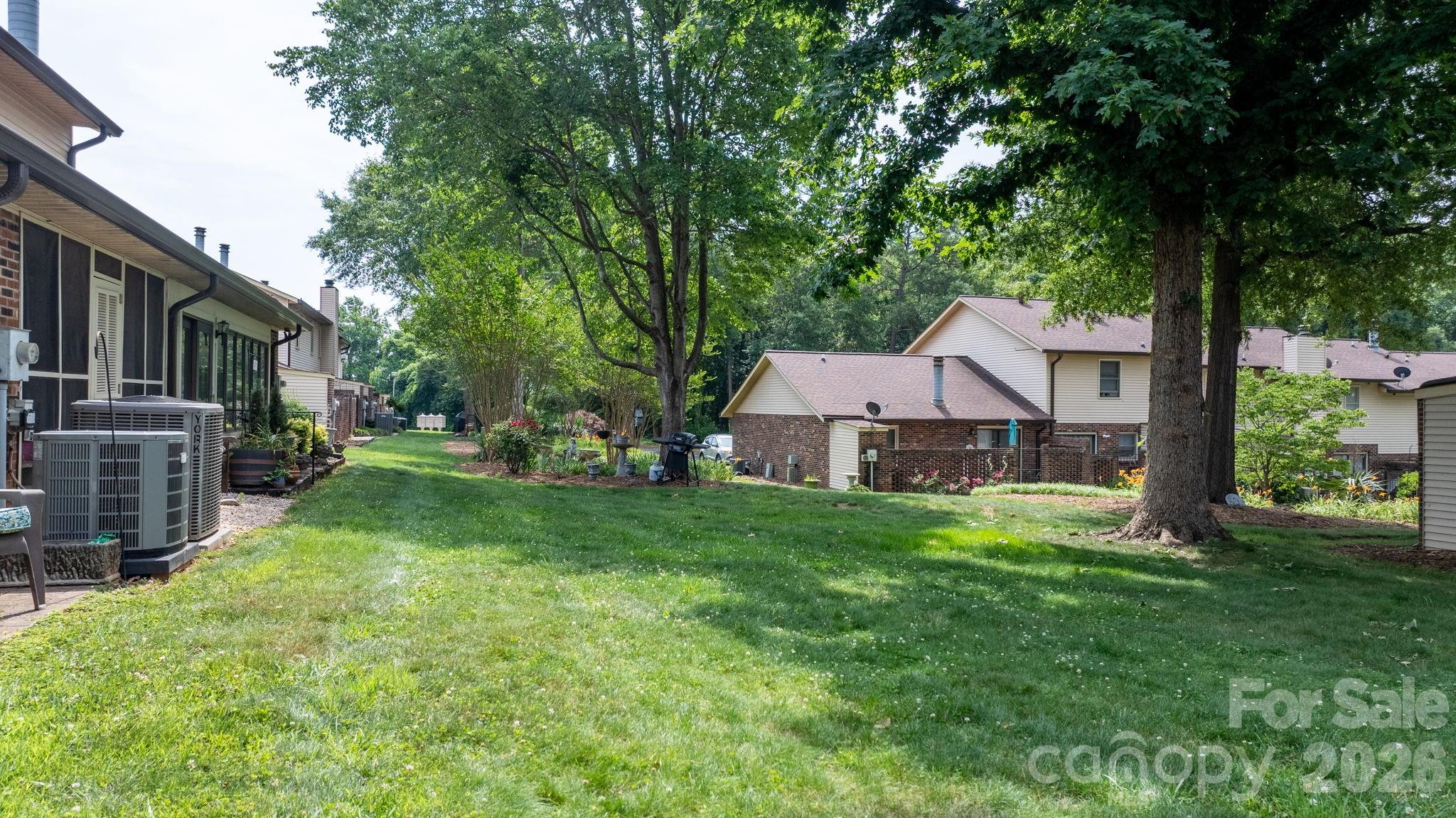 1330 5th Street NE #64 — Hickory