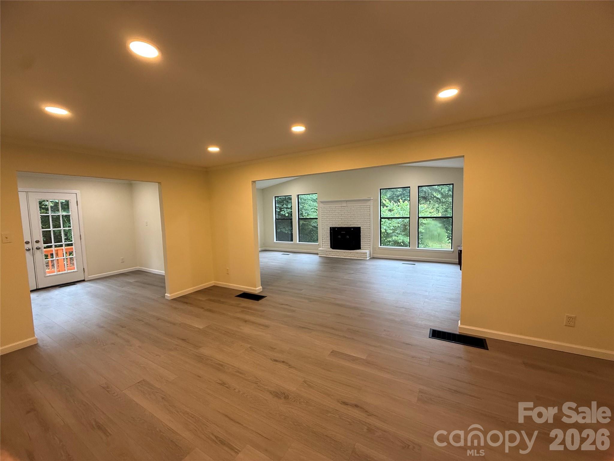 32 Mayfair Drive — Candler