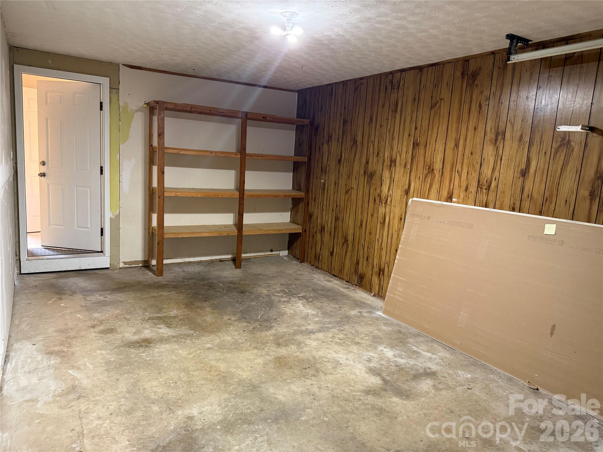 32 Mayfair Drive — Candler
