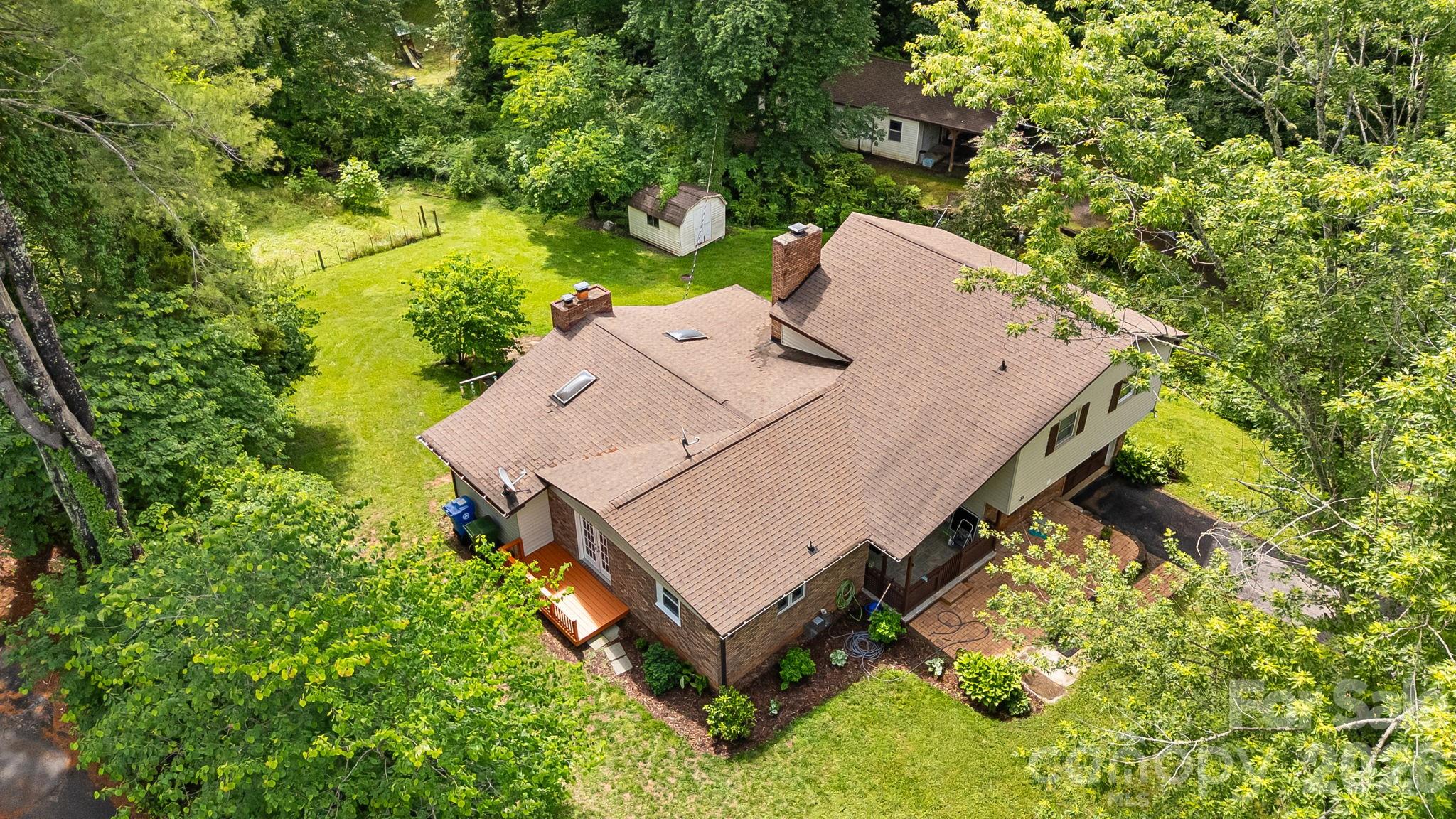 32 Mayfair Drive — Candler