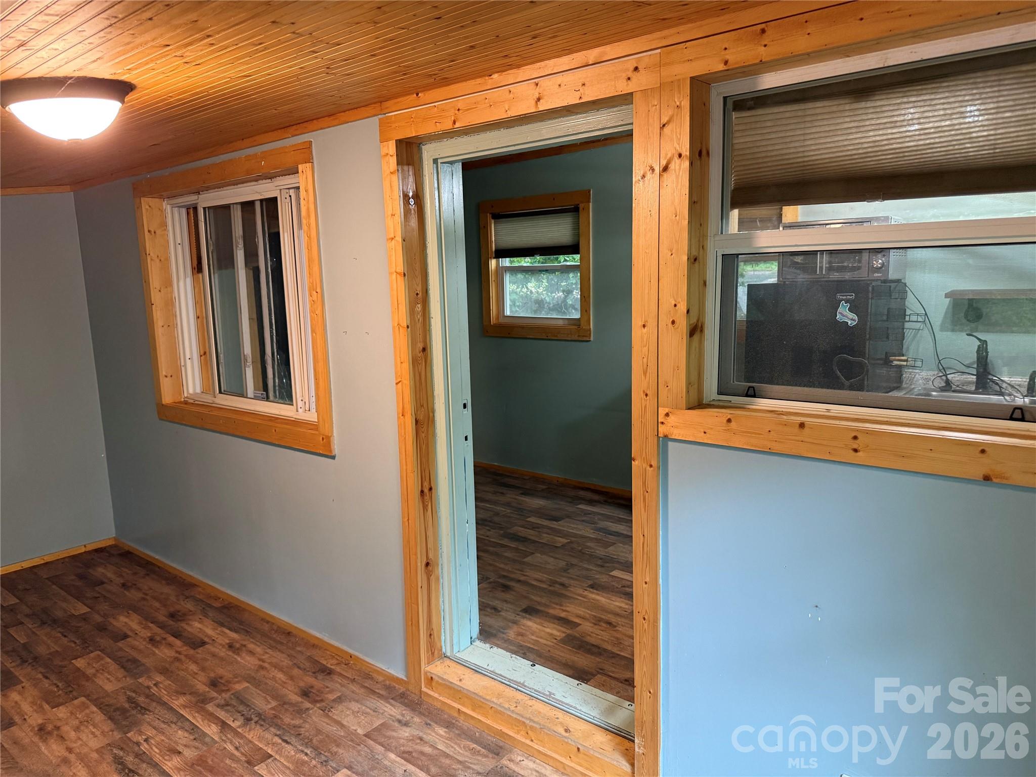 32 Mayfair Drive — Candler