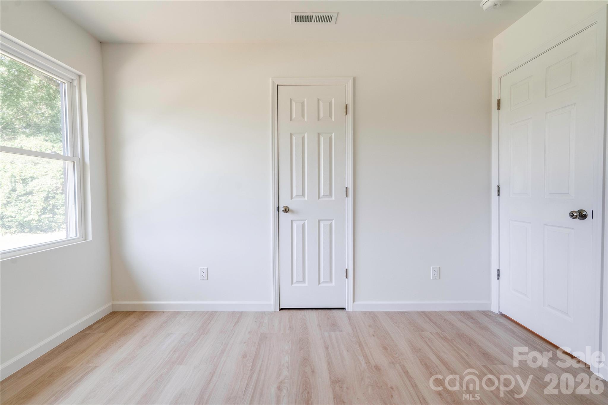 2994 Lutz Boulevard — Newton