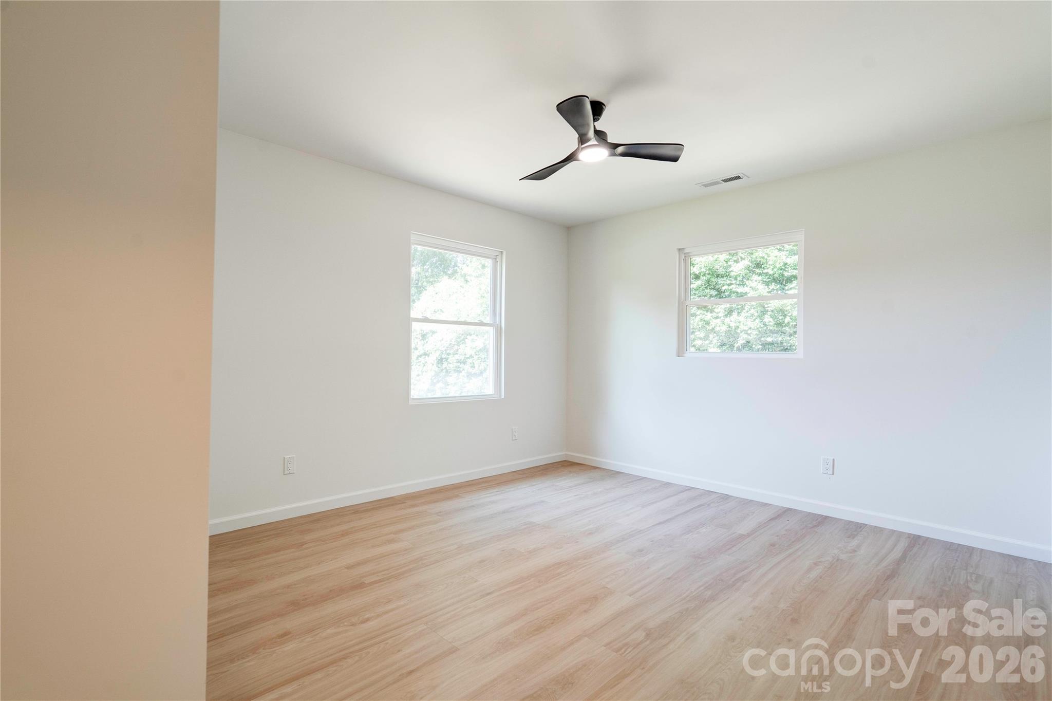 2994 Lutz Boulevard — Newton