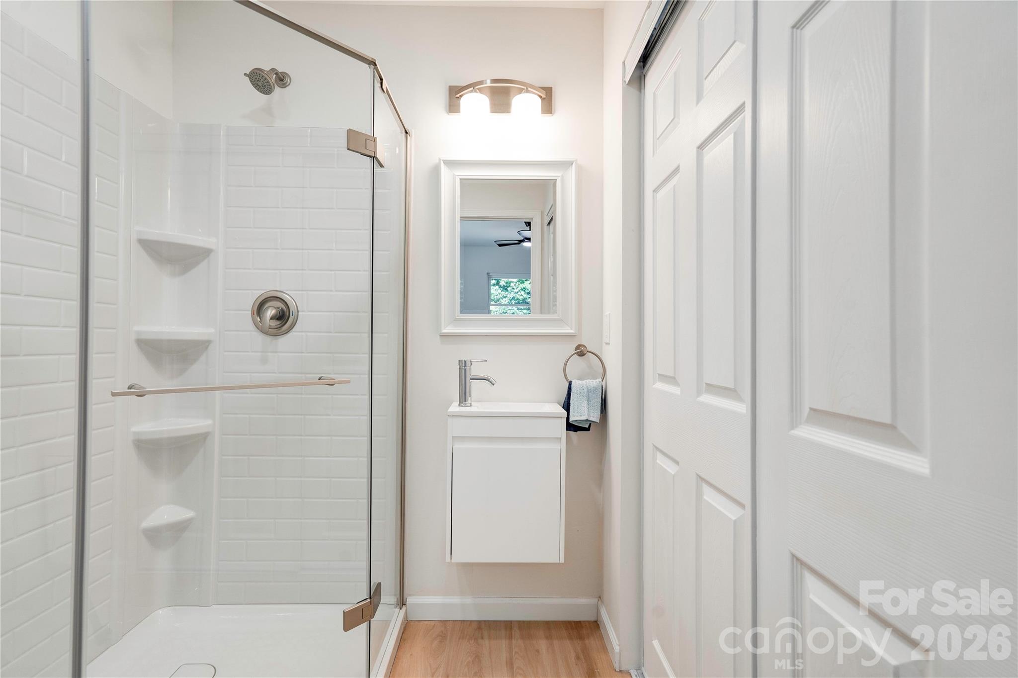 2994 Lutz Boulevard — Newton