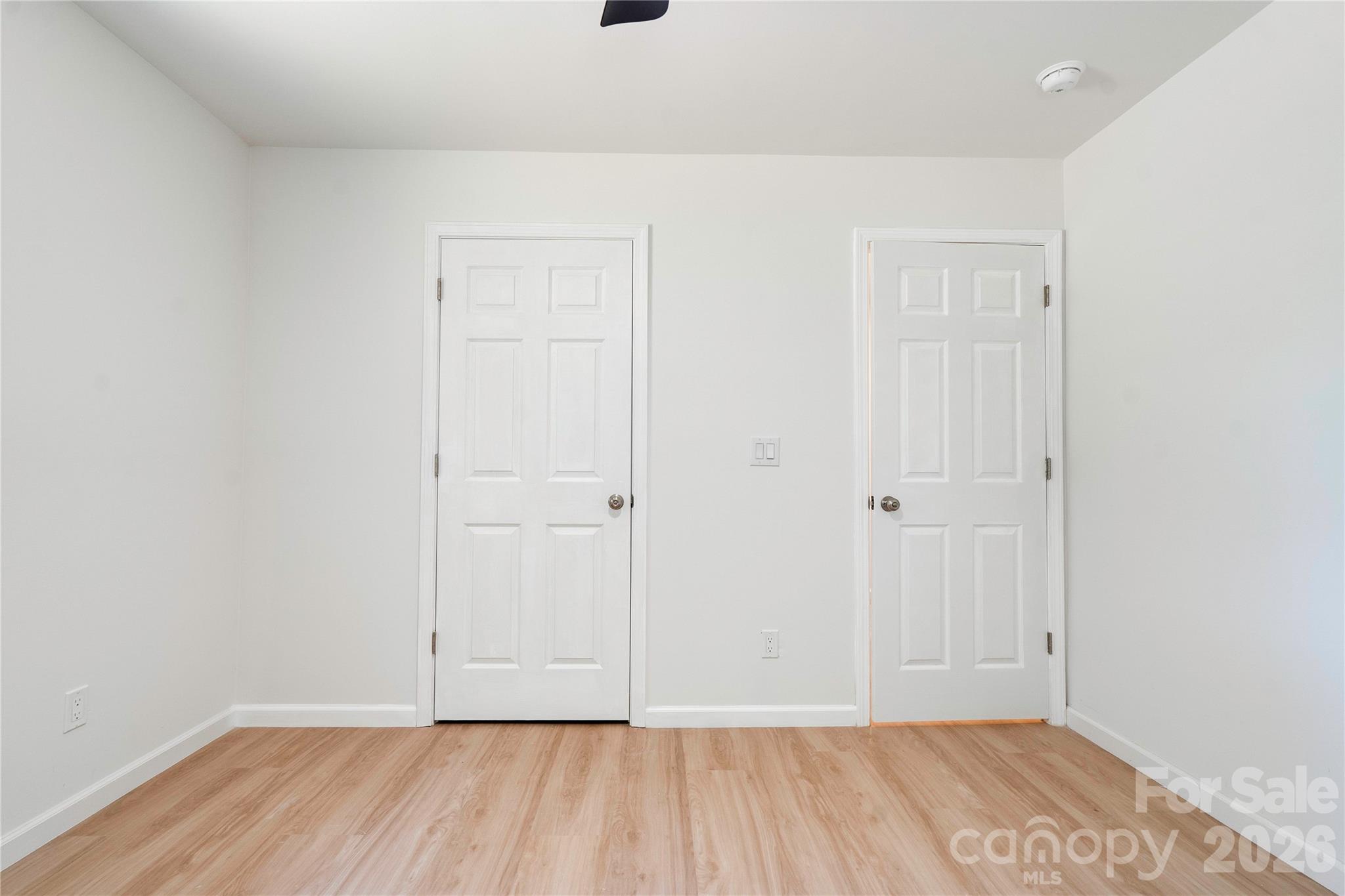 2994 Lutz Boulevard — Newton