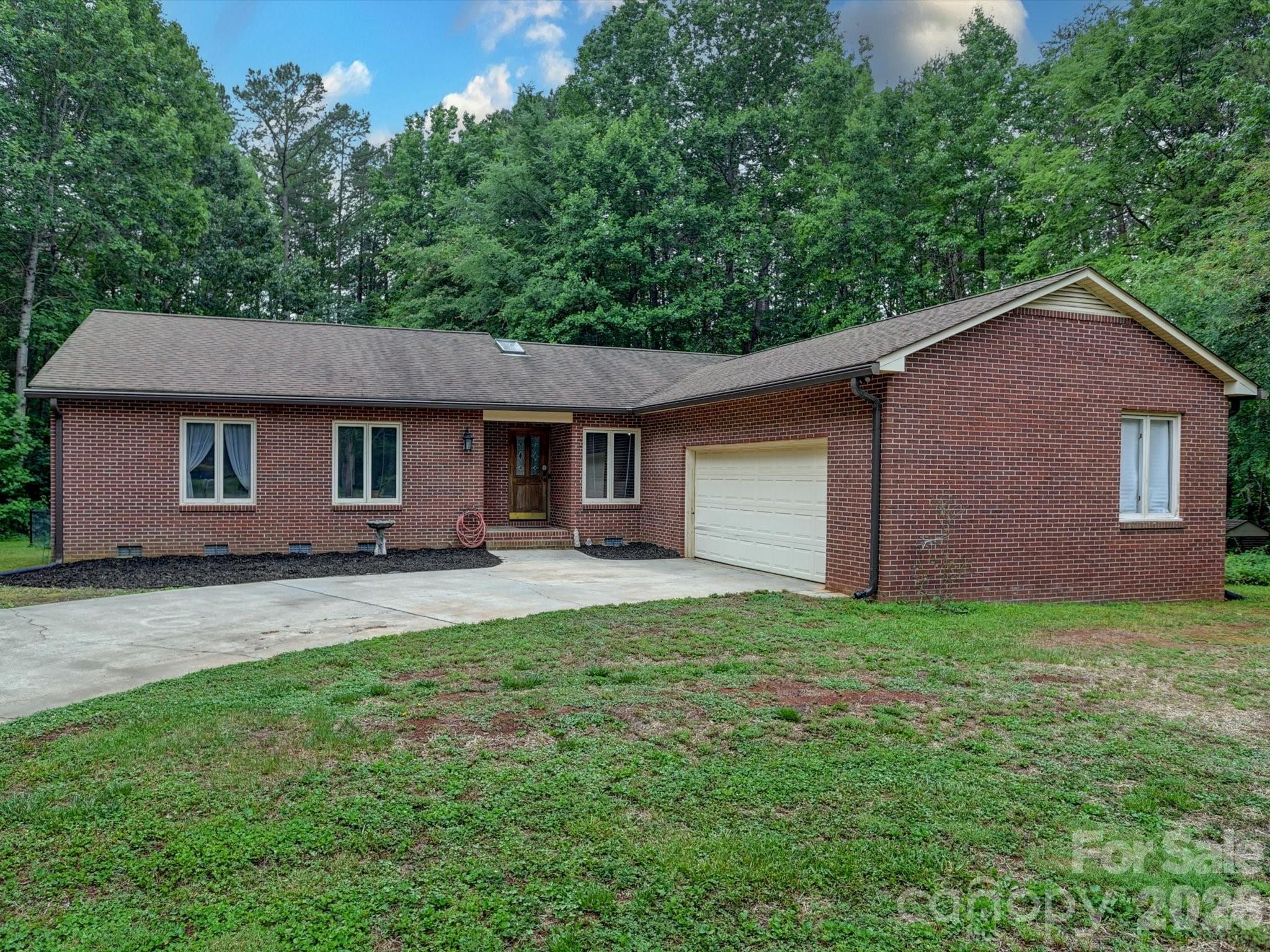 1320 Richard Road — Salisbury