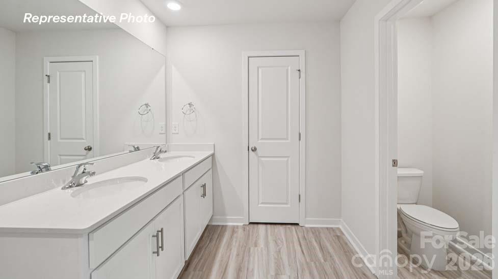 1039 Two Brothers Lane — York