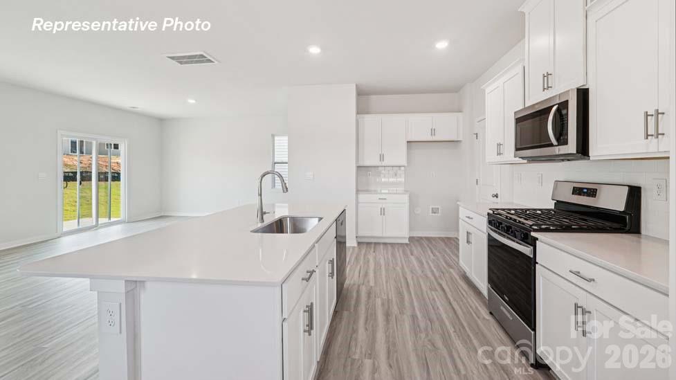 1039 Two Brothers Lane — York
