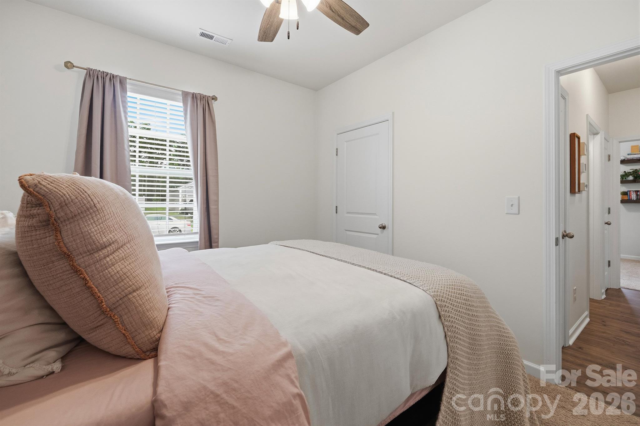 7004 Branch Fork Road — Charlotte