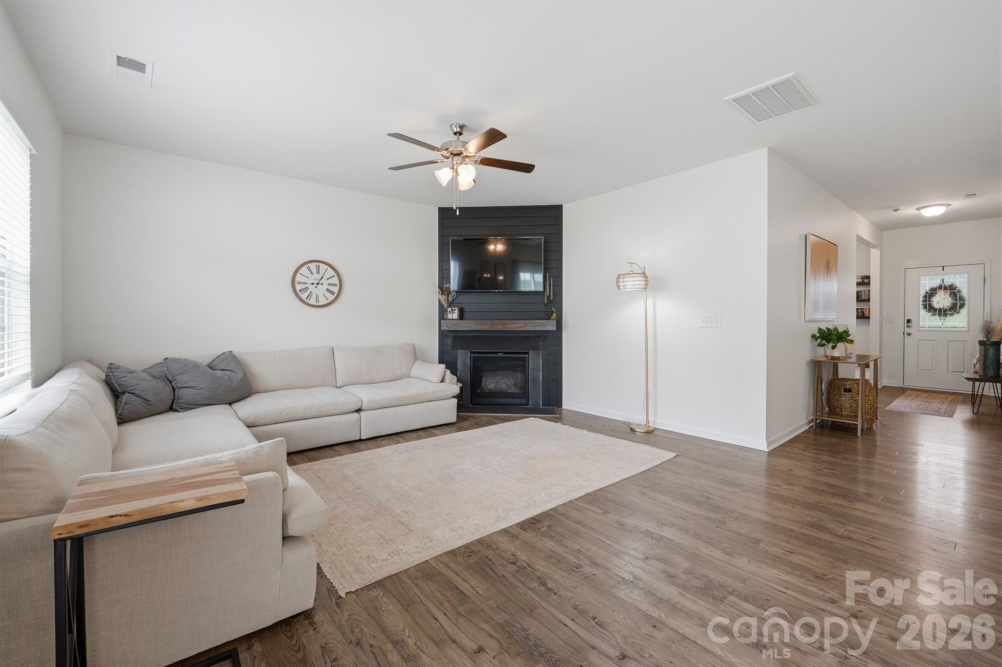 7004 Branch Fork Road — Charlotte