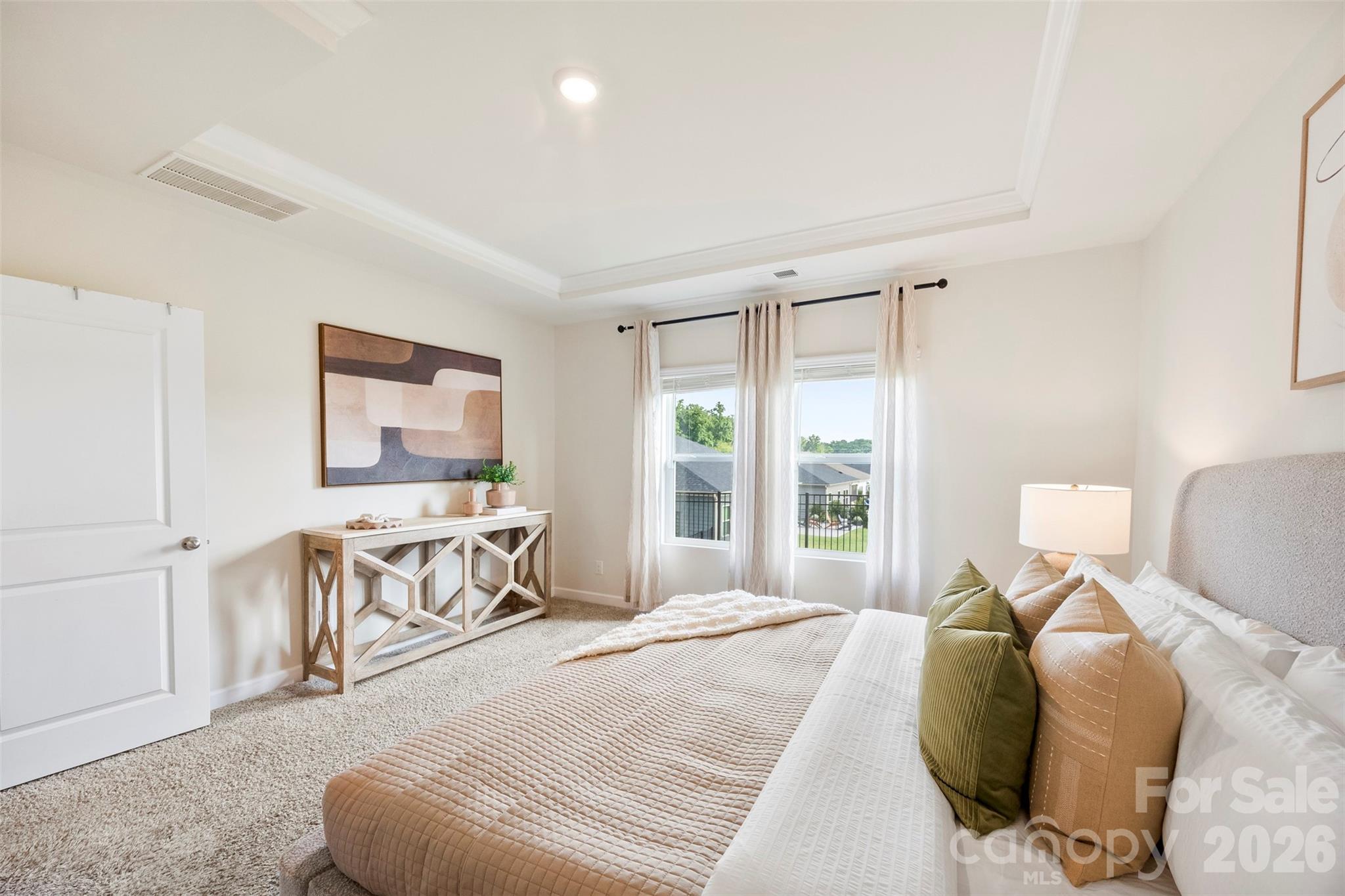 4522 Bright Road — Charlotte