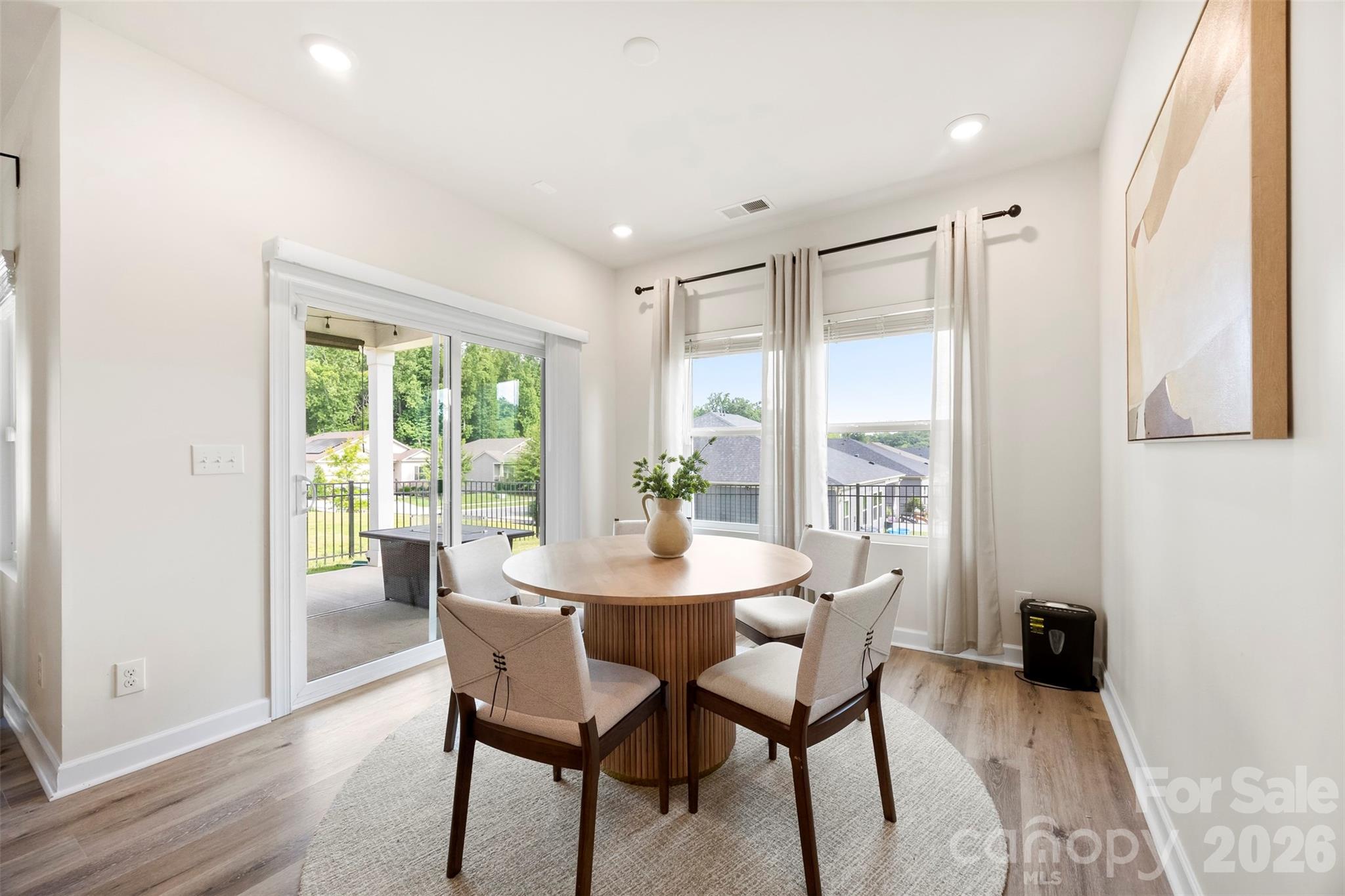 4522 Bright Road — Charlotte