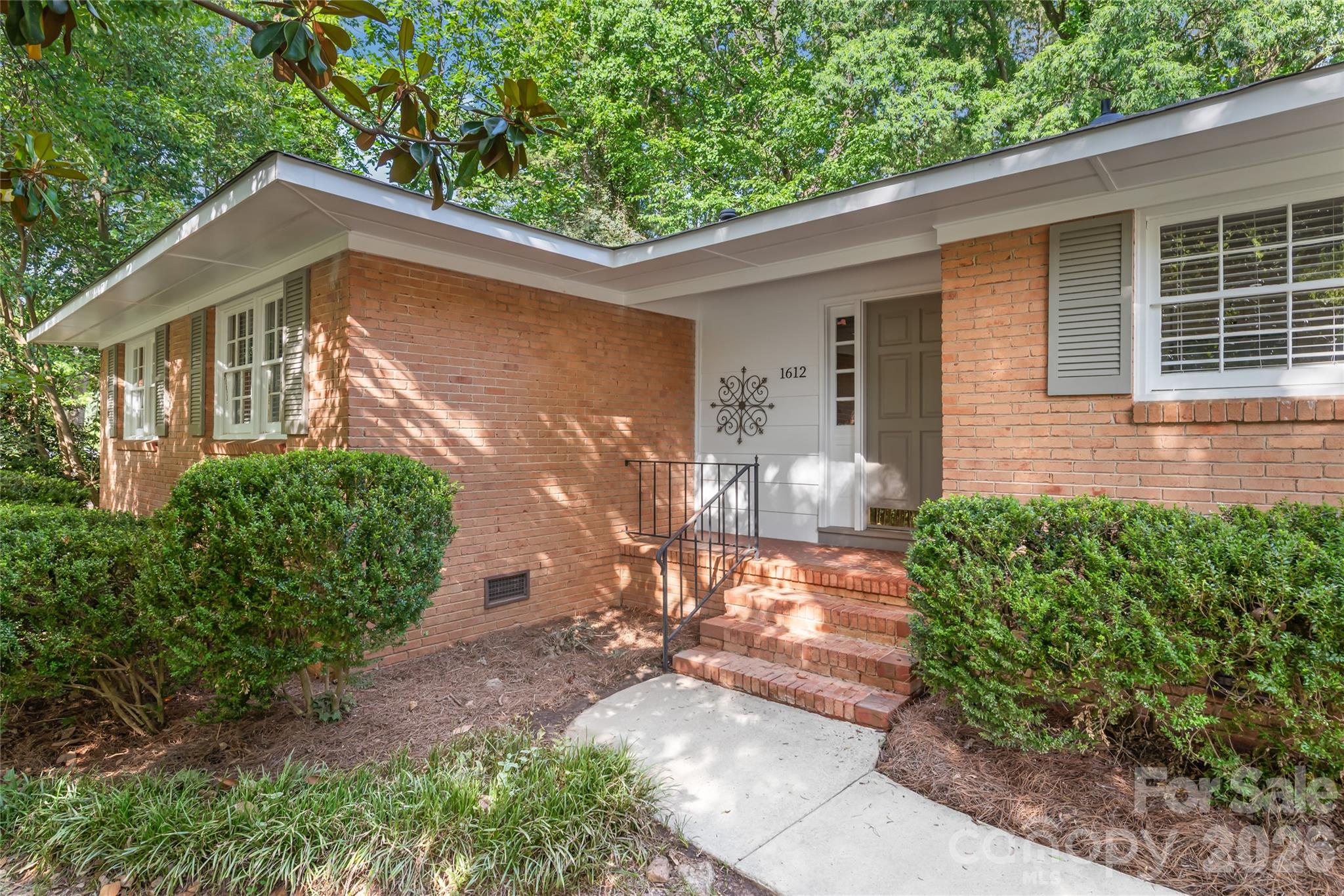 1612 Redcoat Drive — Charlotte