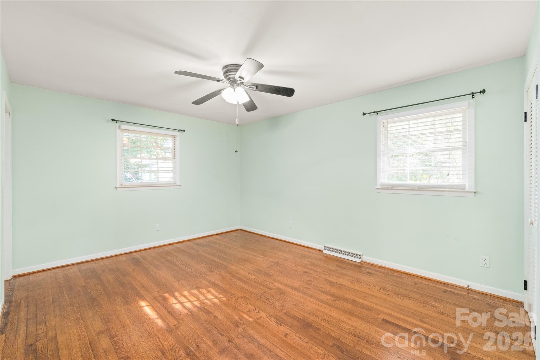 1612 Redcoat Drive — Charlotte