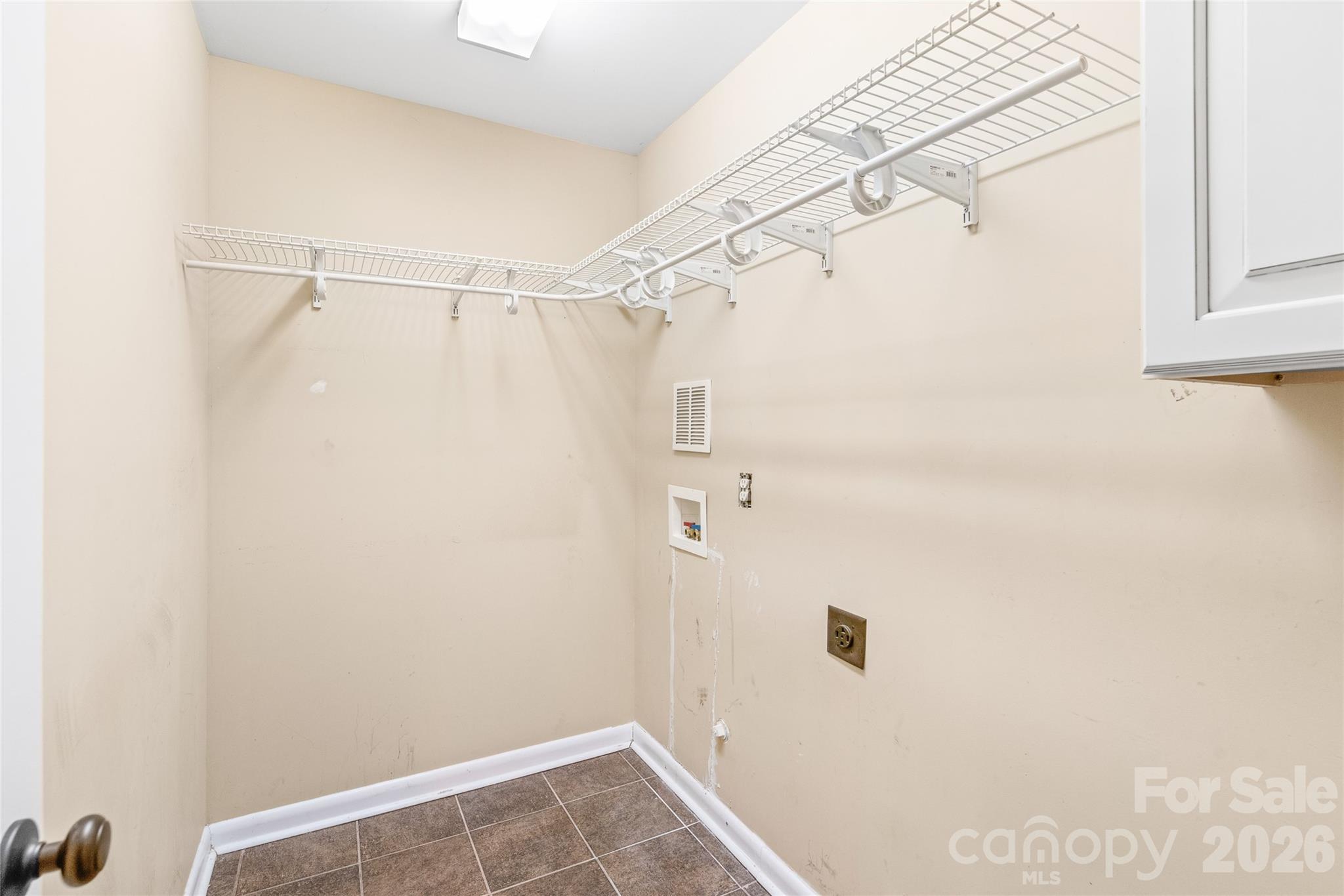 1612 Redcoat Drive — Charlotte