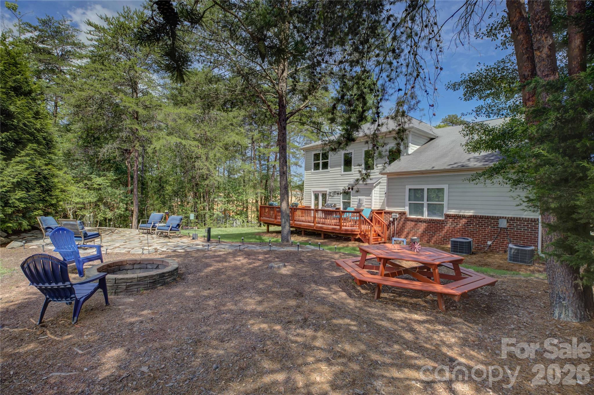 9609 Spurwig Court — Charlotte