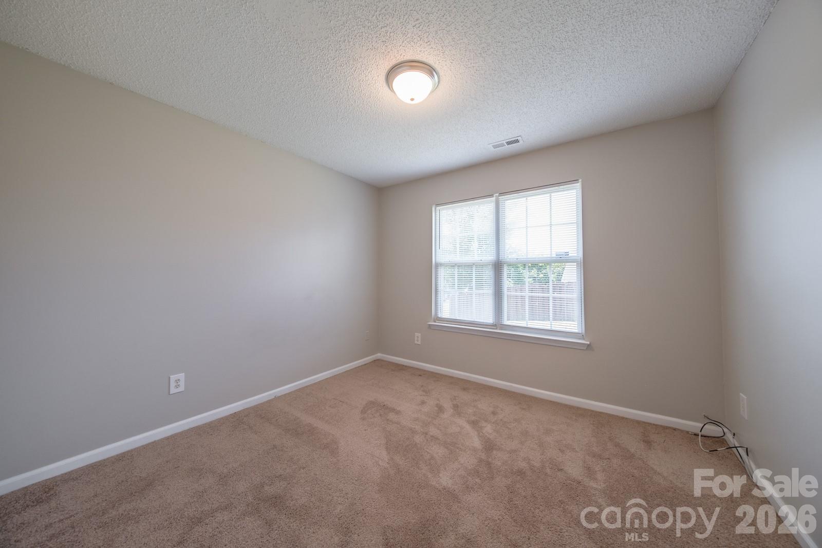 3003 Fairglen Road — Charlotte