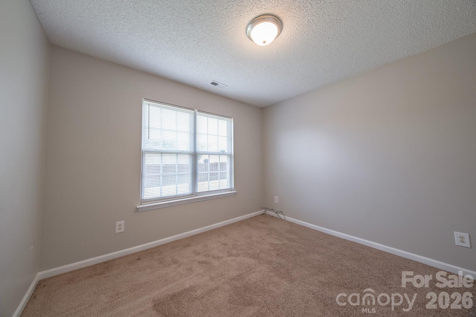 3003 Fairglen Road — Charlotte