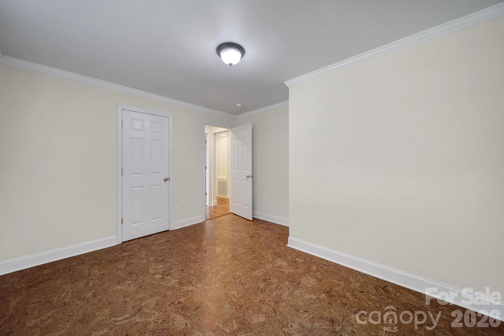 2715 Springway Drive — Charlotte